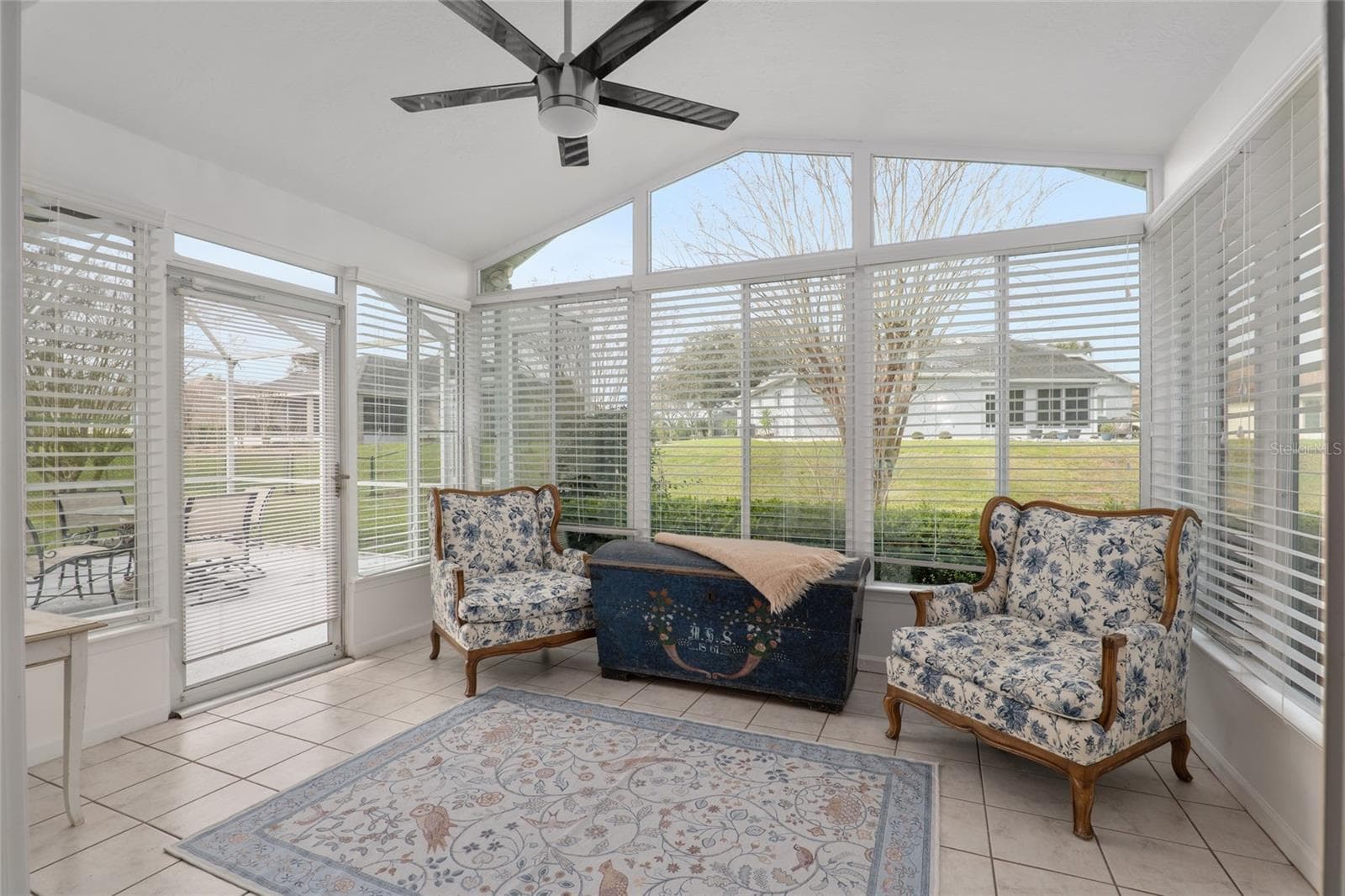 FLORIDA ROOM - 2318 NW 50TH AVE, OCALA