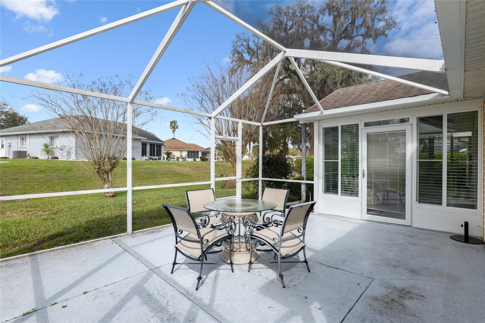 BIRDCAGE ENCLOSURE - 2318 NW 50TH AVE, OCALA