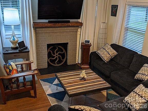 Single Family Residence at Charlotte, photo 7 of 48