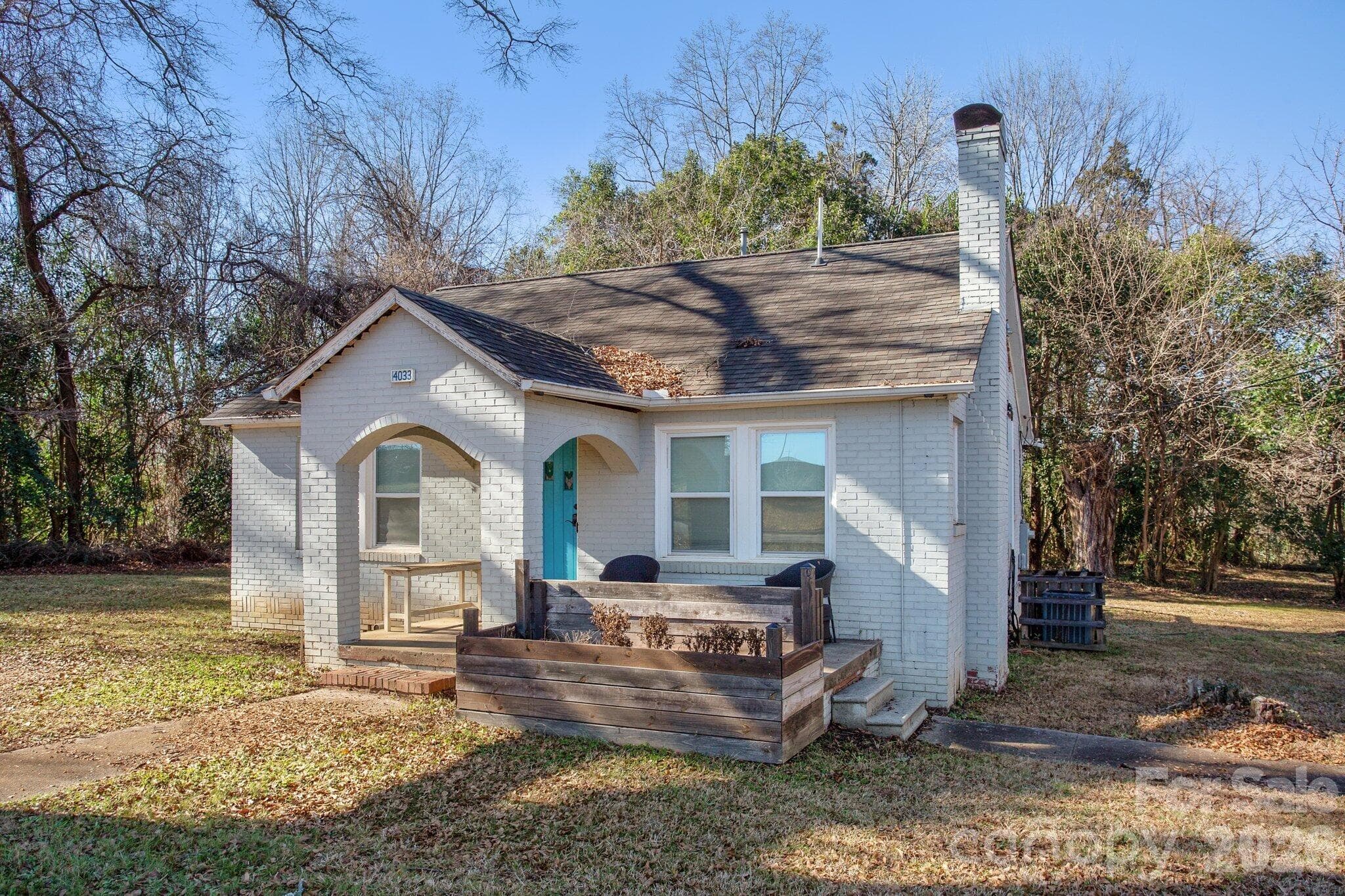 Single Family Residence at Charlotte, photo 44 of 48