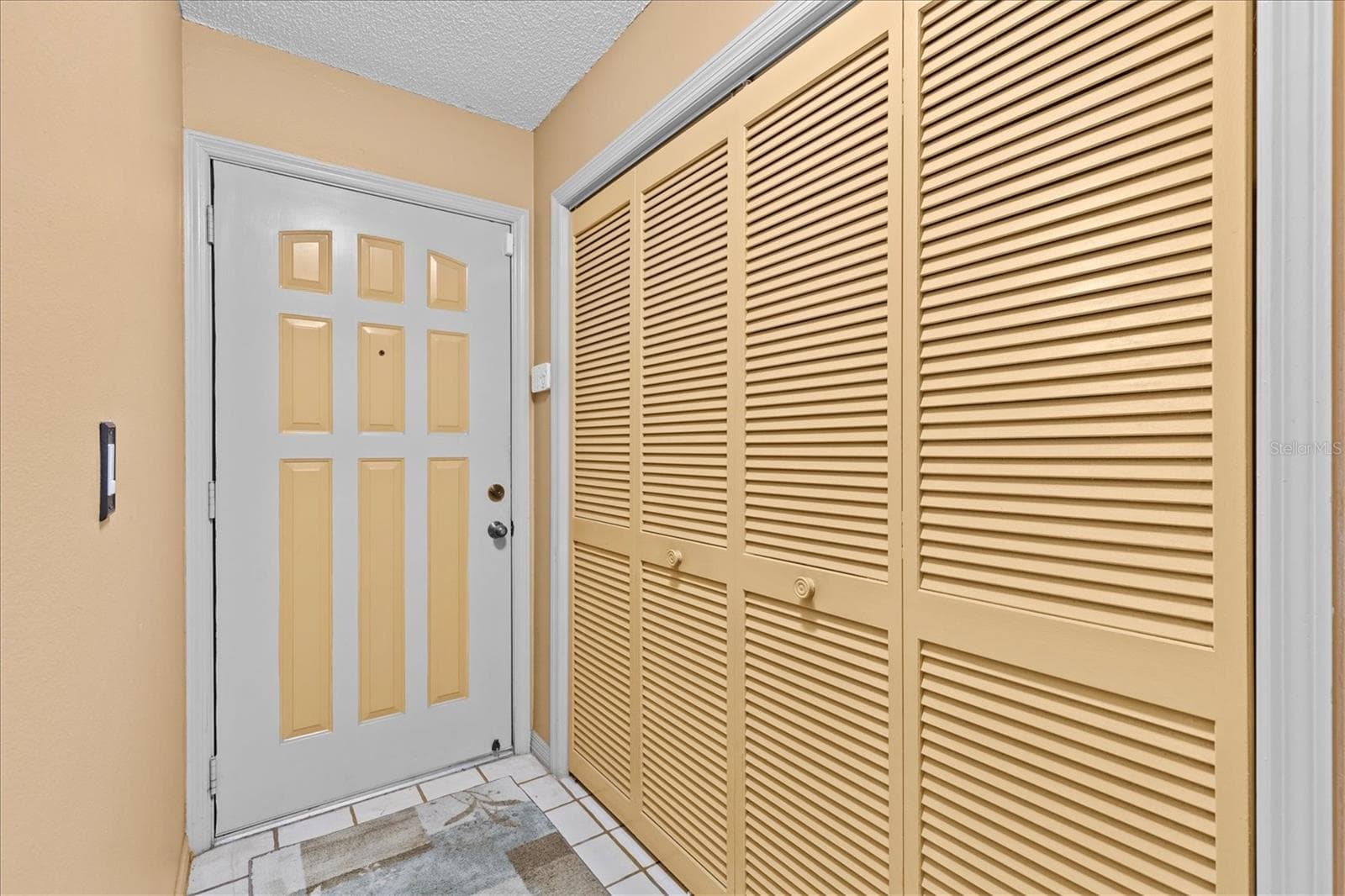 Condominium at 5537 SEA FOREST DR #307, NEW PORT RICHEY, photo 5 of 43