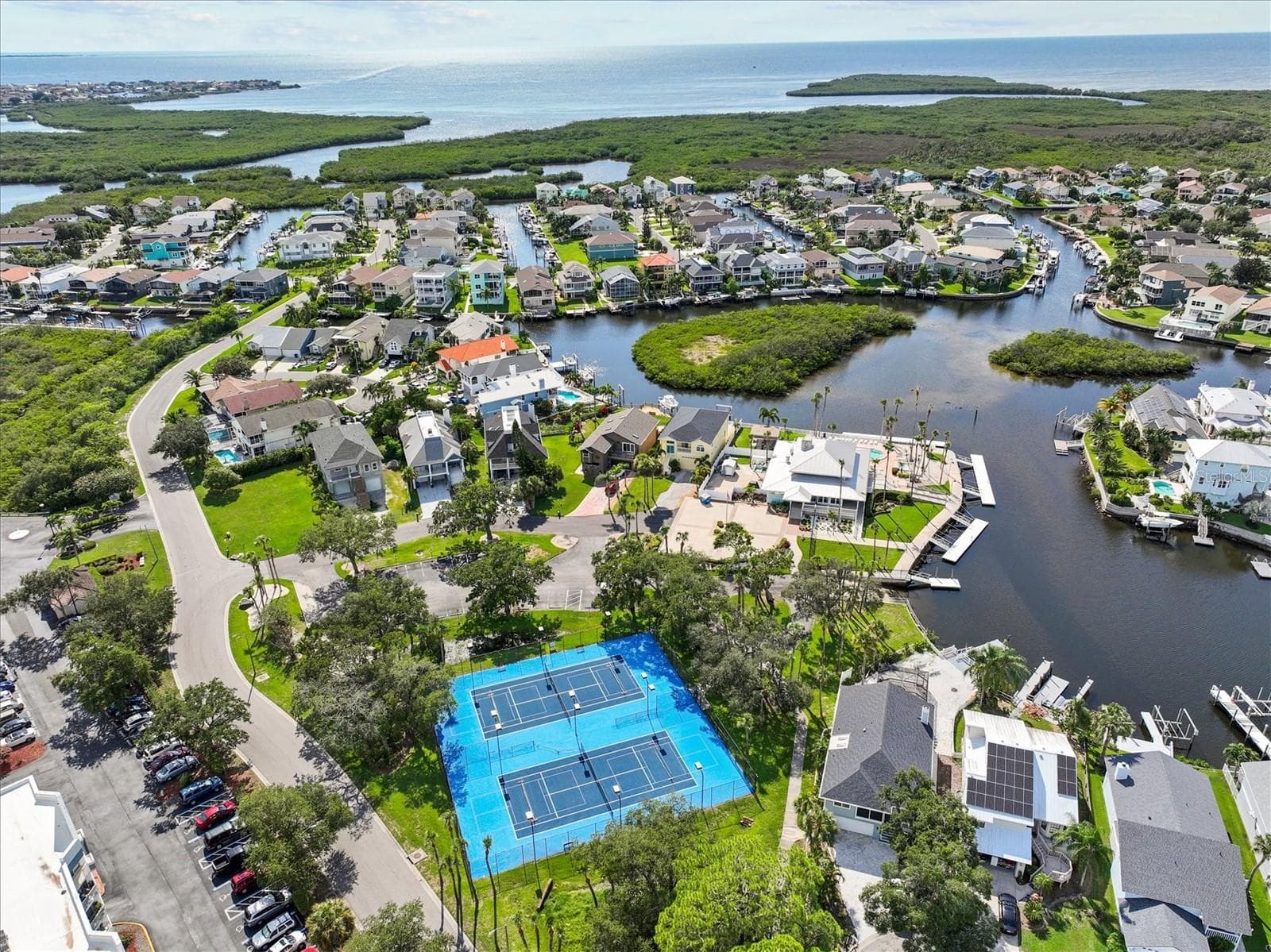 Condominium at 5537 SEA FOREST DR #307, NEW PORT RICHEY, photo 39 of 43