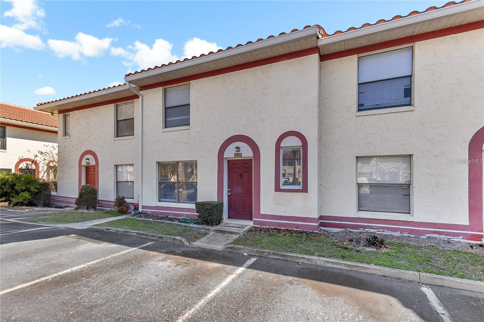Condominium at 1631 LITTLE FALLS CIR #92, ORLANDO, photo 3 of 28