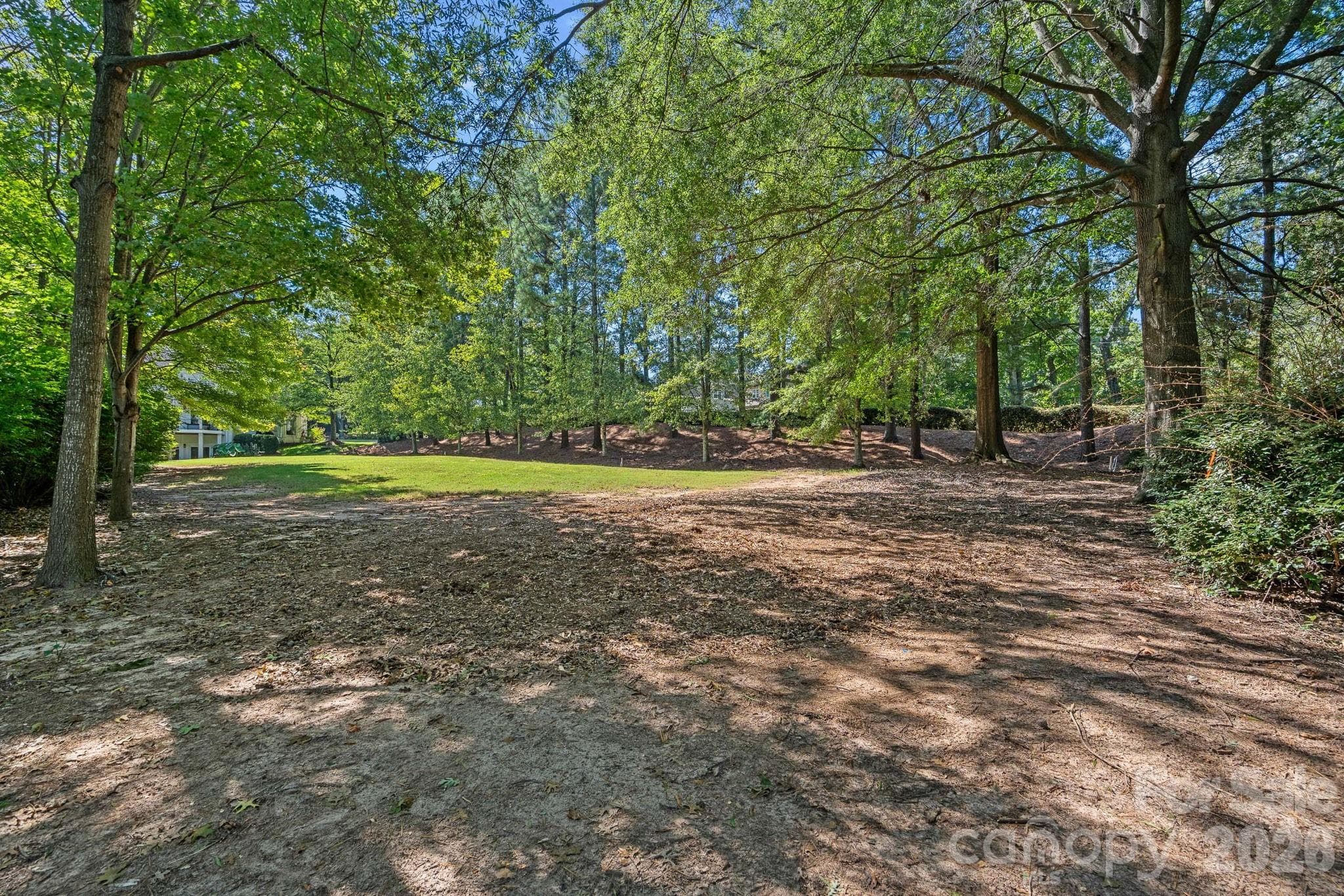 Lot at 19002 Lakehouse Pointe Drive, Cornelius, photo 9 of 14