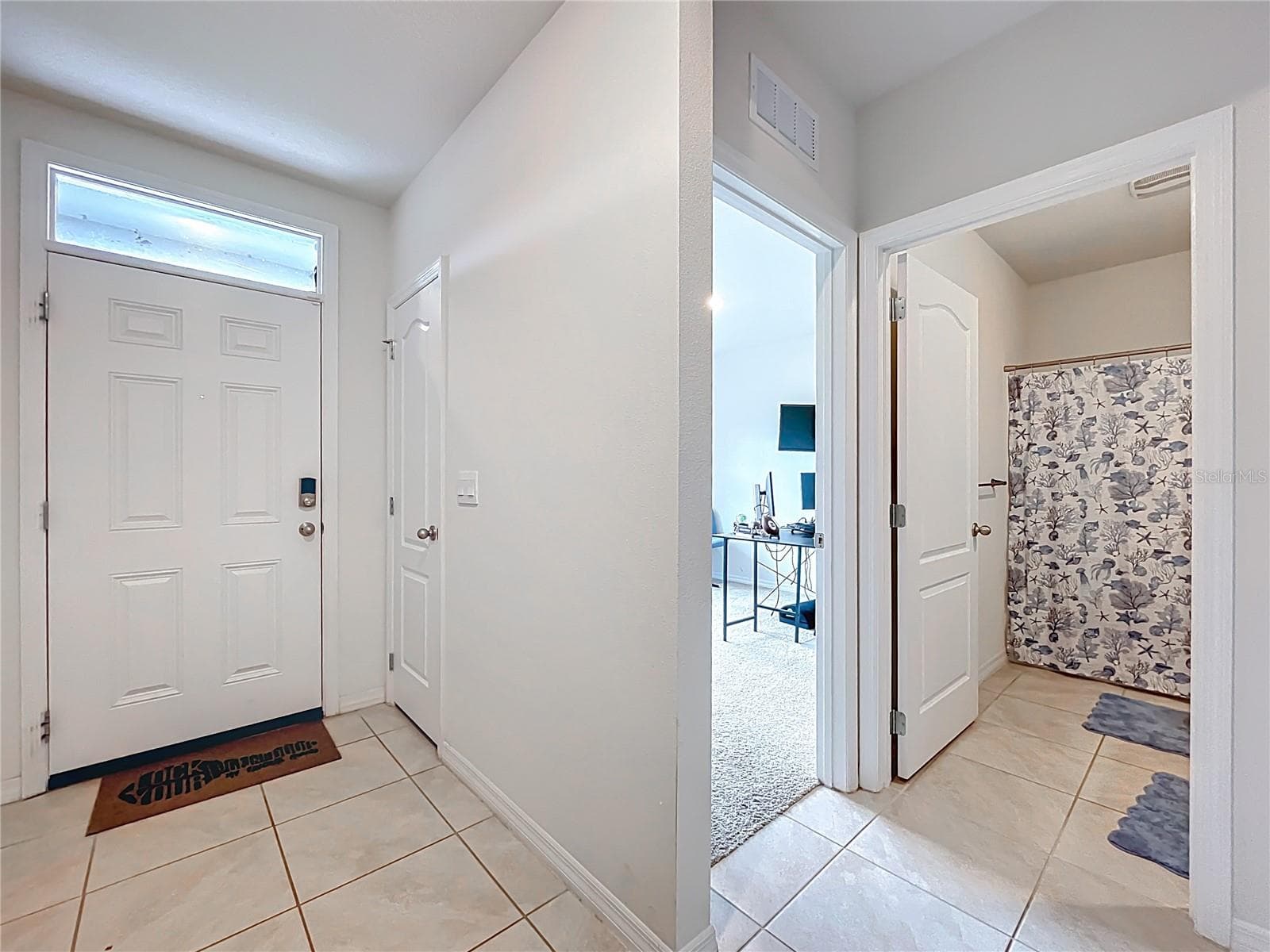Single Family Residence at 2928 CANARY LN, TAVARES, photo 10 of 62