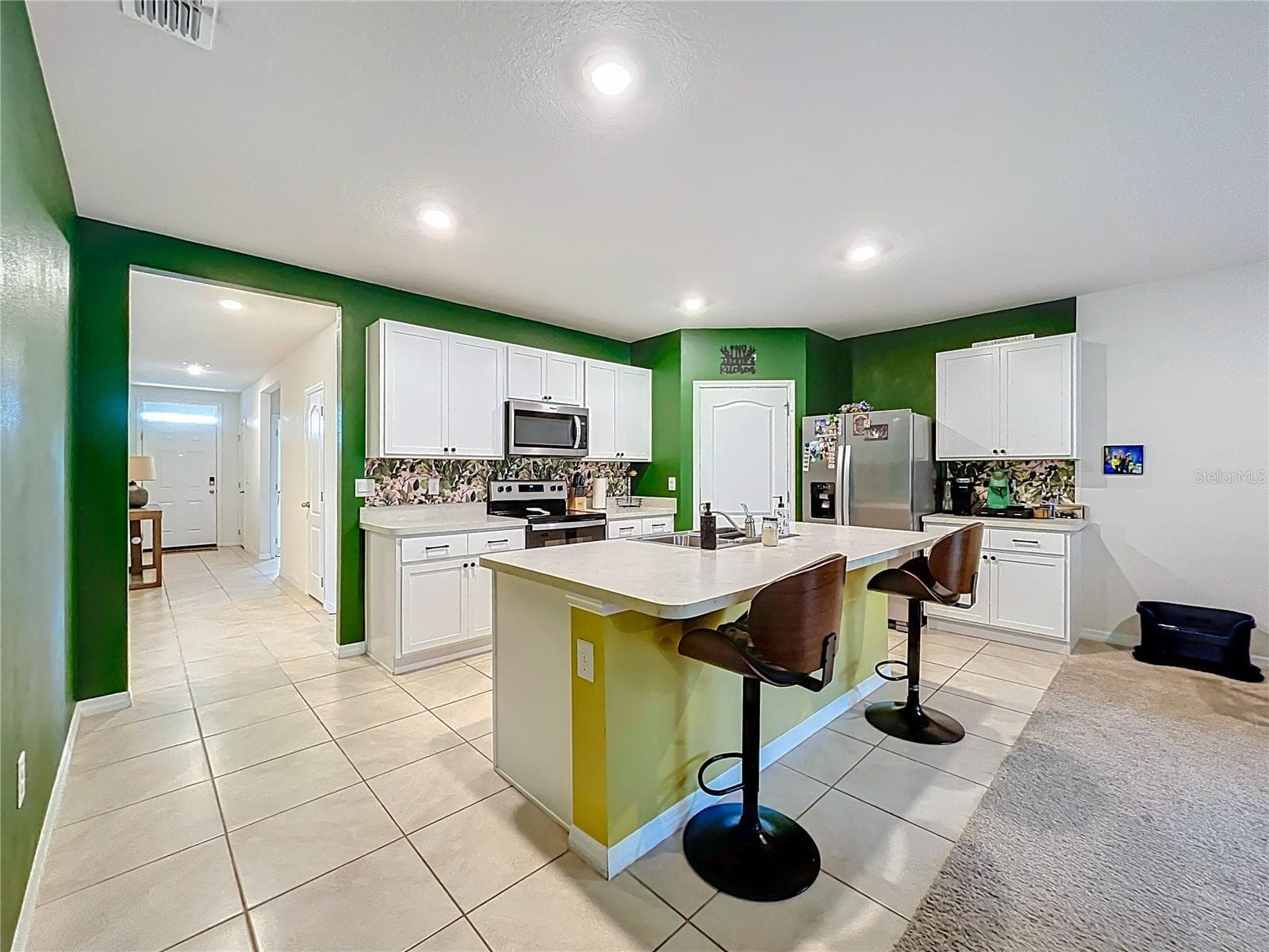 Single Family Residence at 2928 CANARY LN, TAVARES, photo 17 of 62