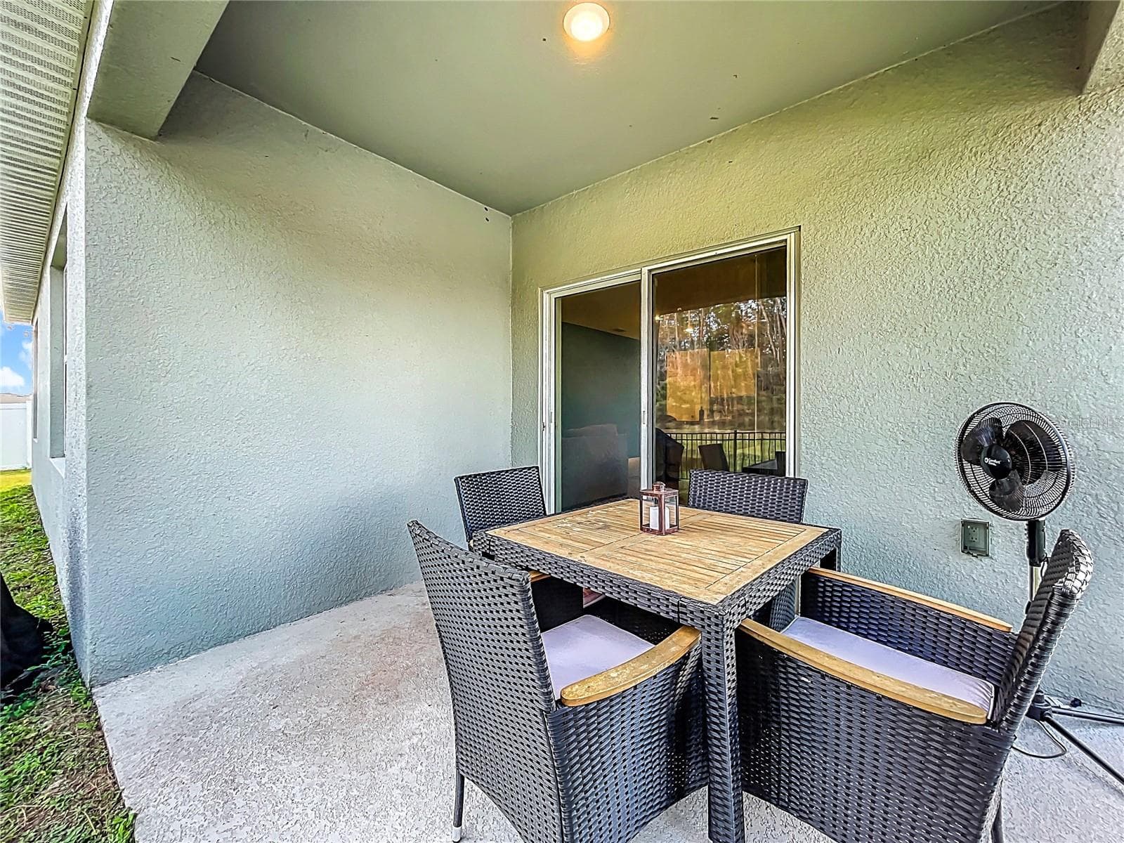 Single Family Residence at 2928 CANARY LN, TAVARES, photo 49 of 62