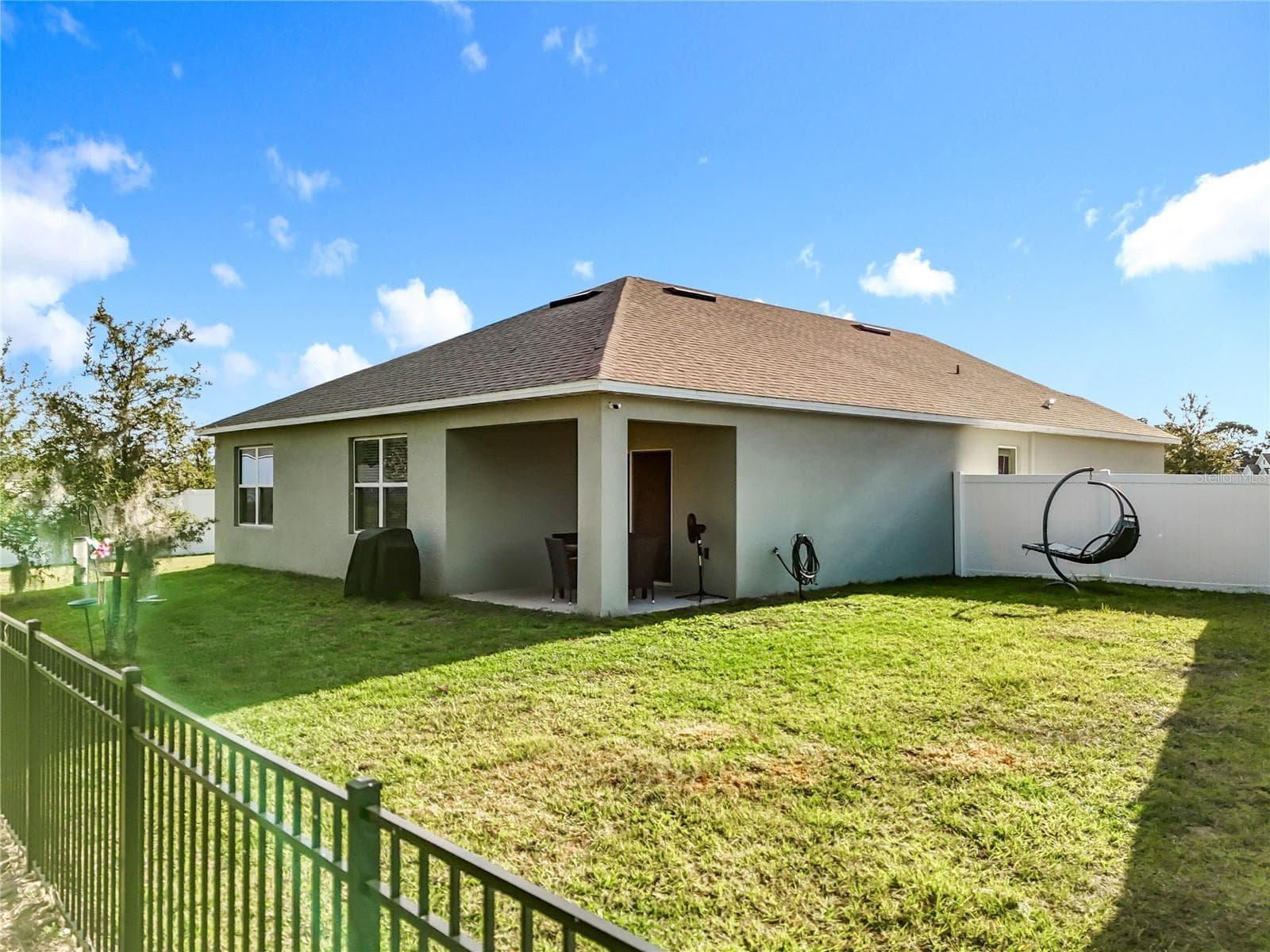 Single Family Residence at 2928 CANARY LN, TAVARES, photo 51 of 62
