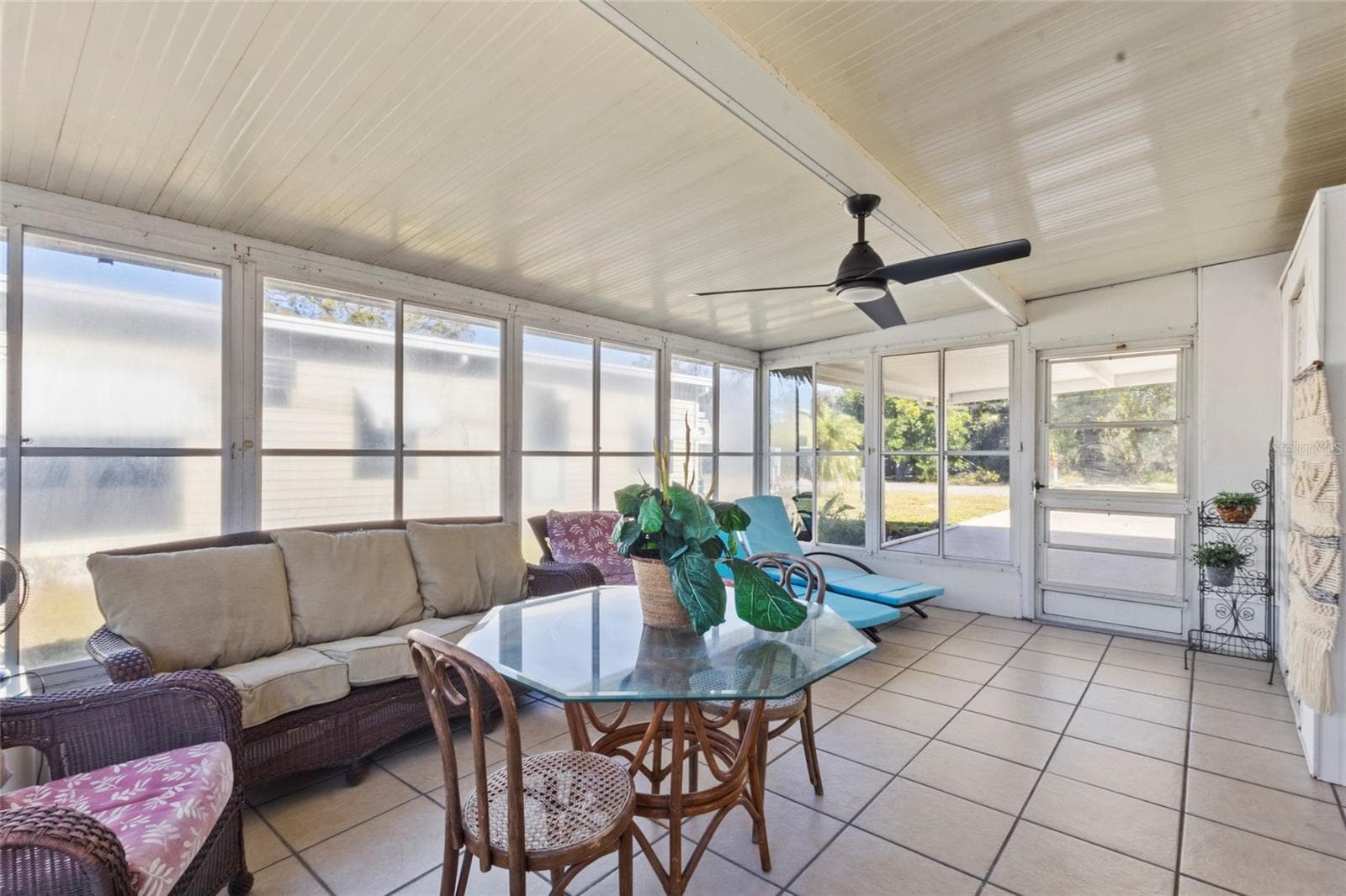 Large Lanai - 426 HATCHETT CREEK RD, VENICE