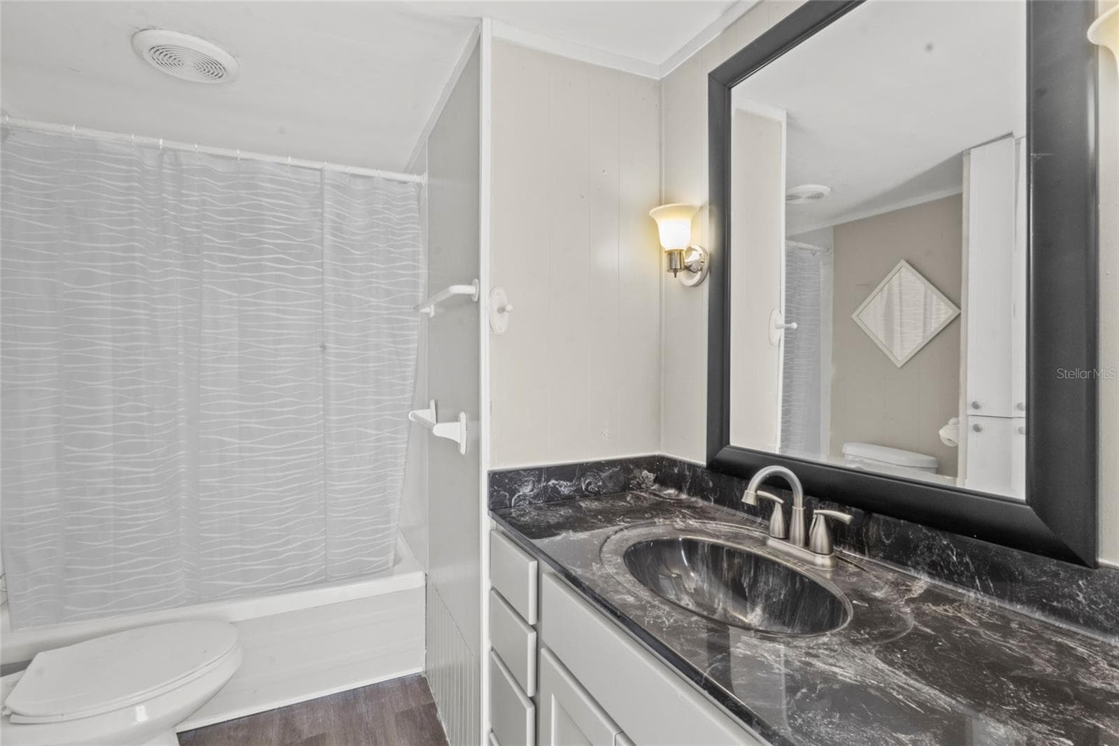 Bathroom - 426 HATCHETT CREEK RD, VENICE