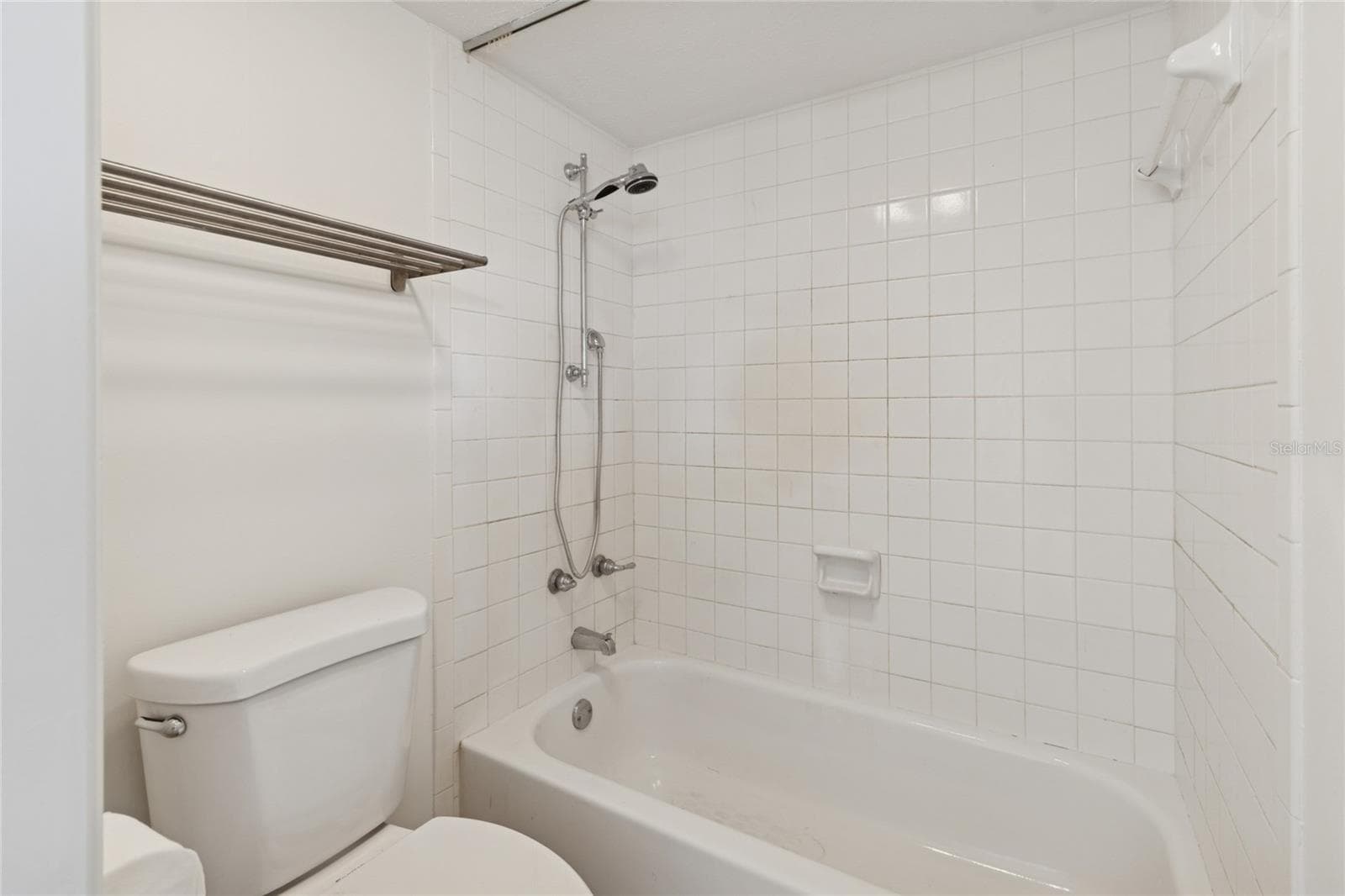Tub Shower - 9628 DAVIS RD, TAMPA