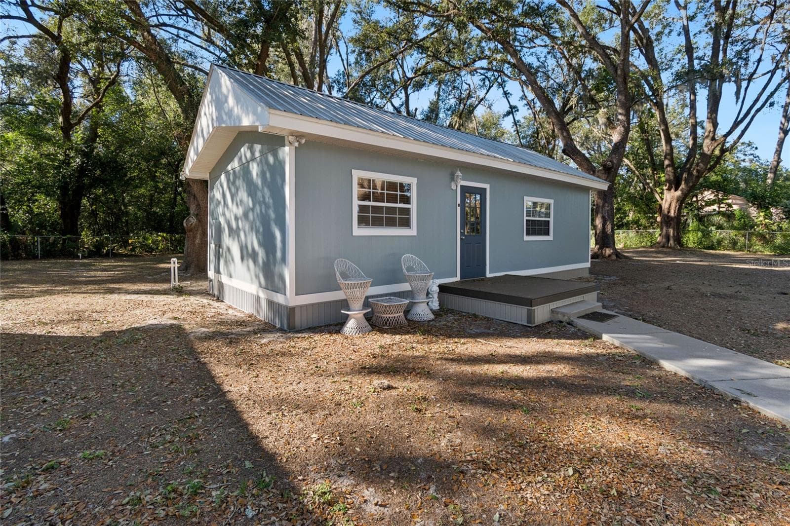 Guest House - 9628 DAVIS RD, TAMPA
