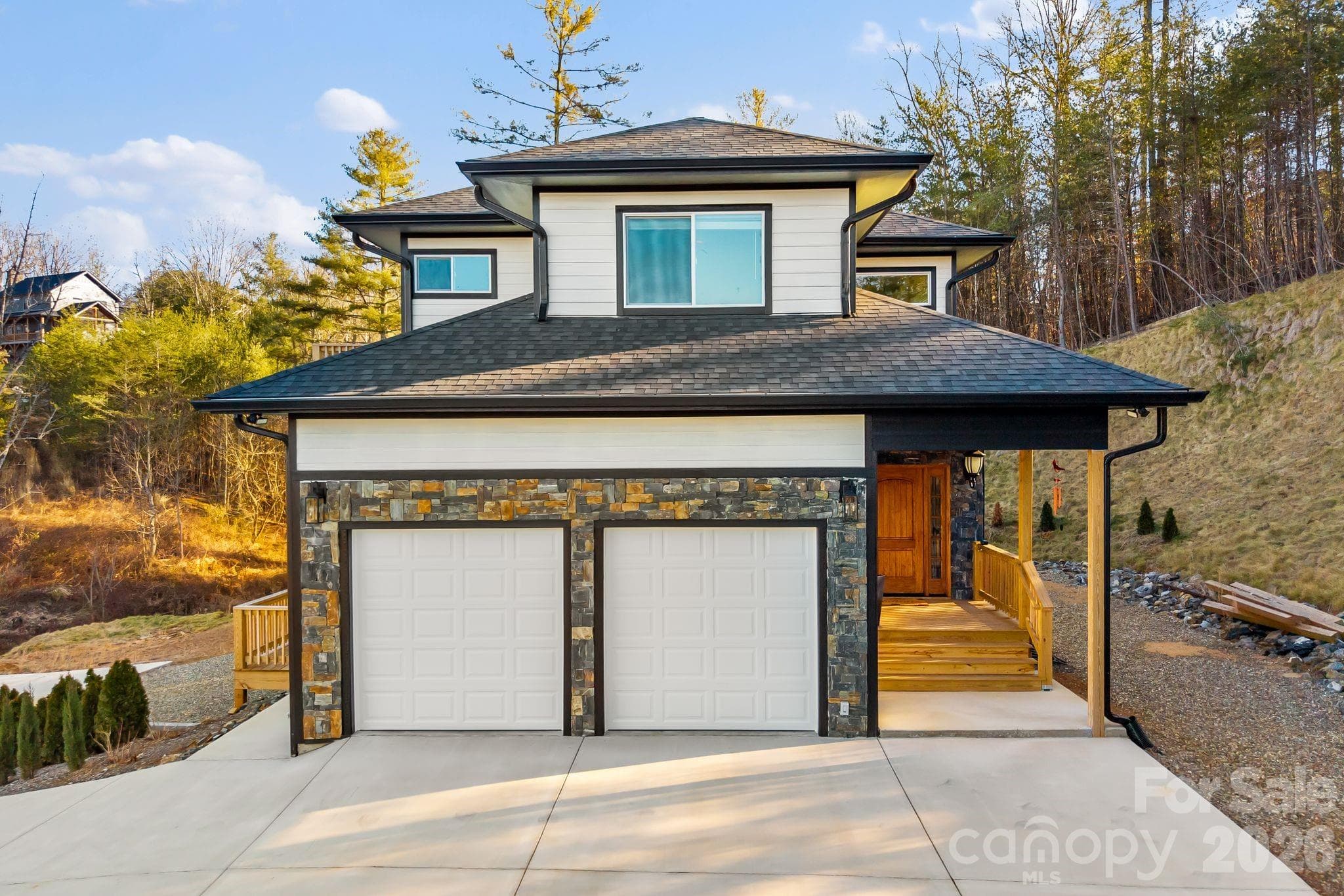 Single Family Residence at Weaverville, photo 6 of 50