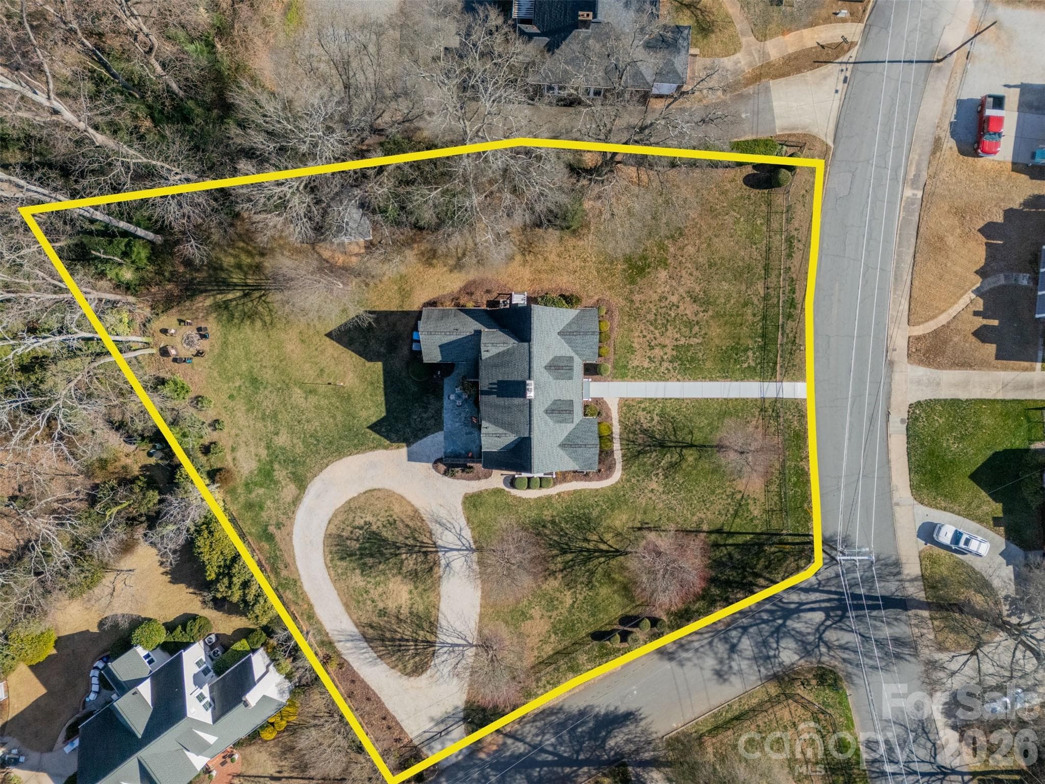 Large 0.75 acre lot in downtown Belmont NC - 27 Circle Drive, Belmont