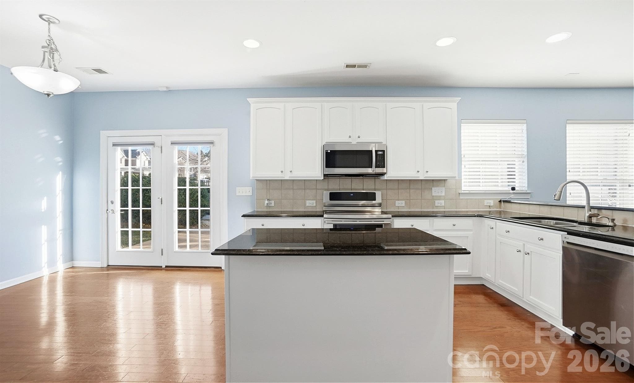 Chef's Dream Kitchen - 5008 Rosewater Lane, Indian Trail