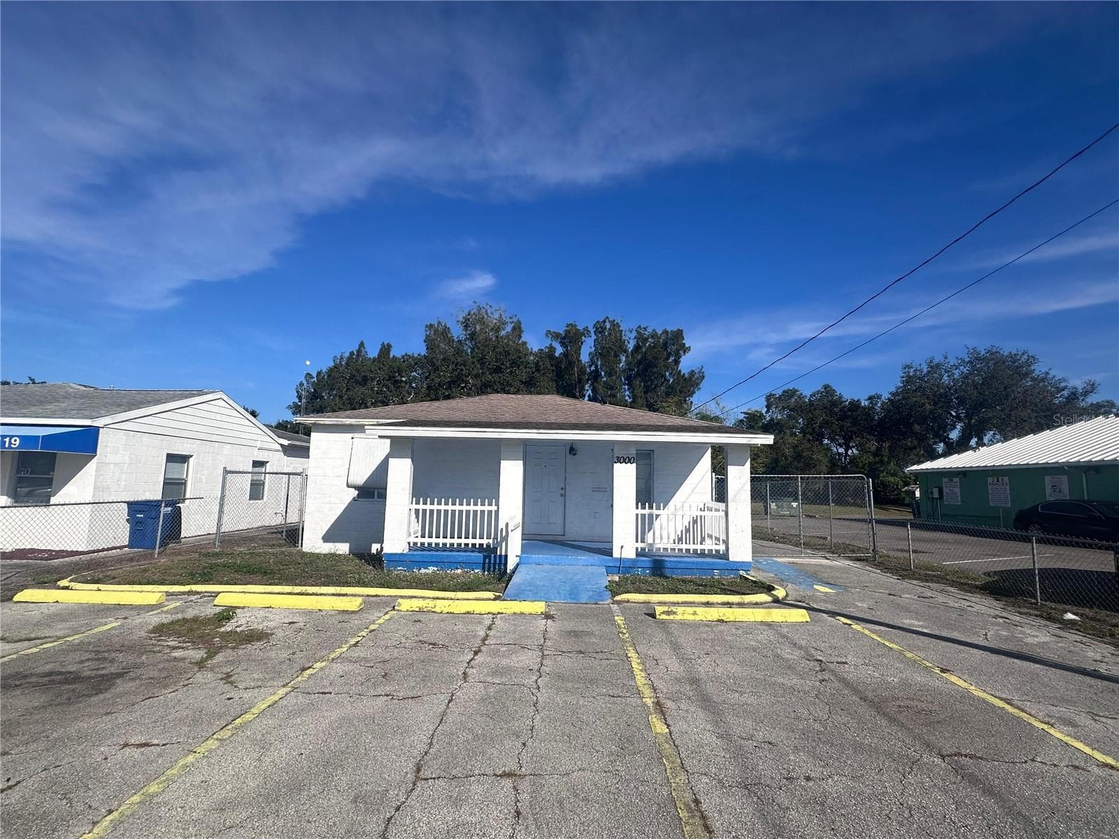 3000 KENILWORTH BLVD