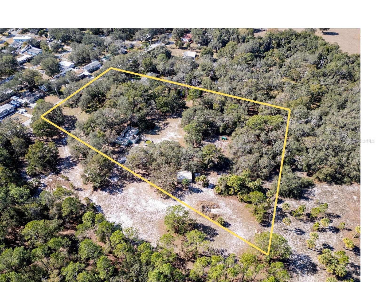 Single Family Residence at 8725 TREASURE ISLAND RD, LEESBURG, photo 24 of 28