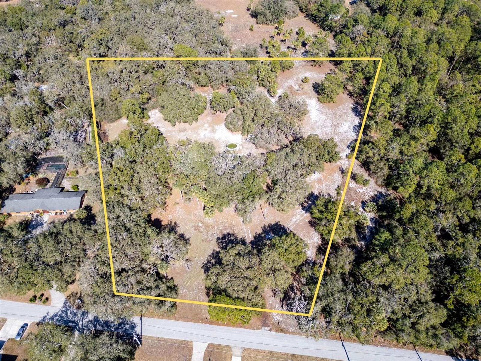 Single Family Residence at 8725 TREASURE ISLAND RD, LEESBURG, photo 26 of 28
