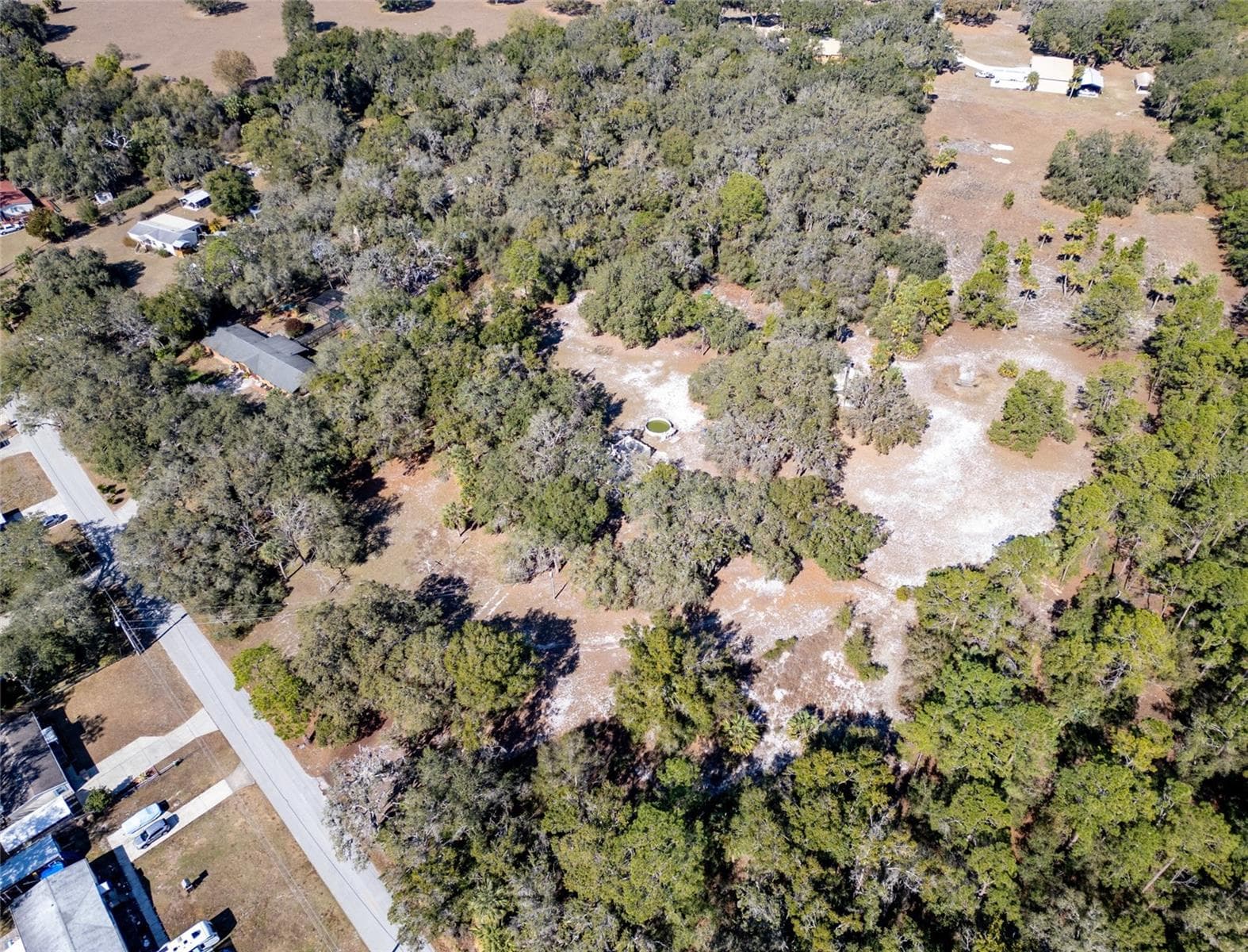 Single Family Residence at 8725 TREASURE ISLAND RD, LEESBURG, photo 27 of 28