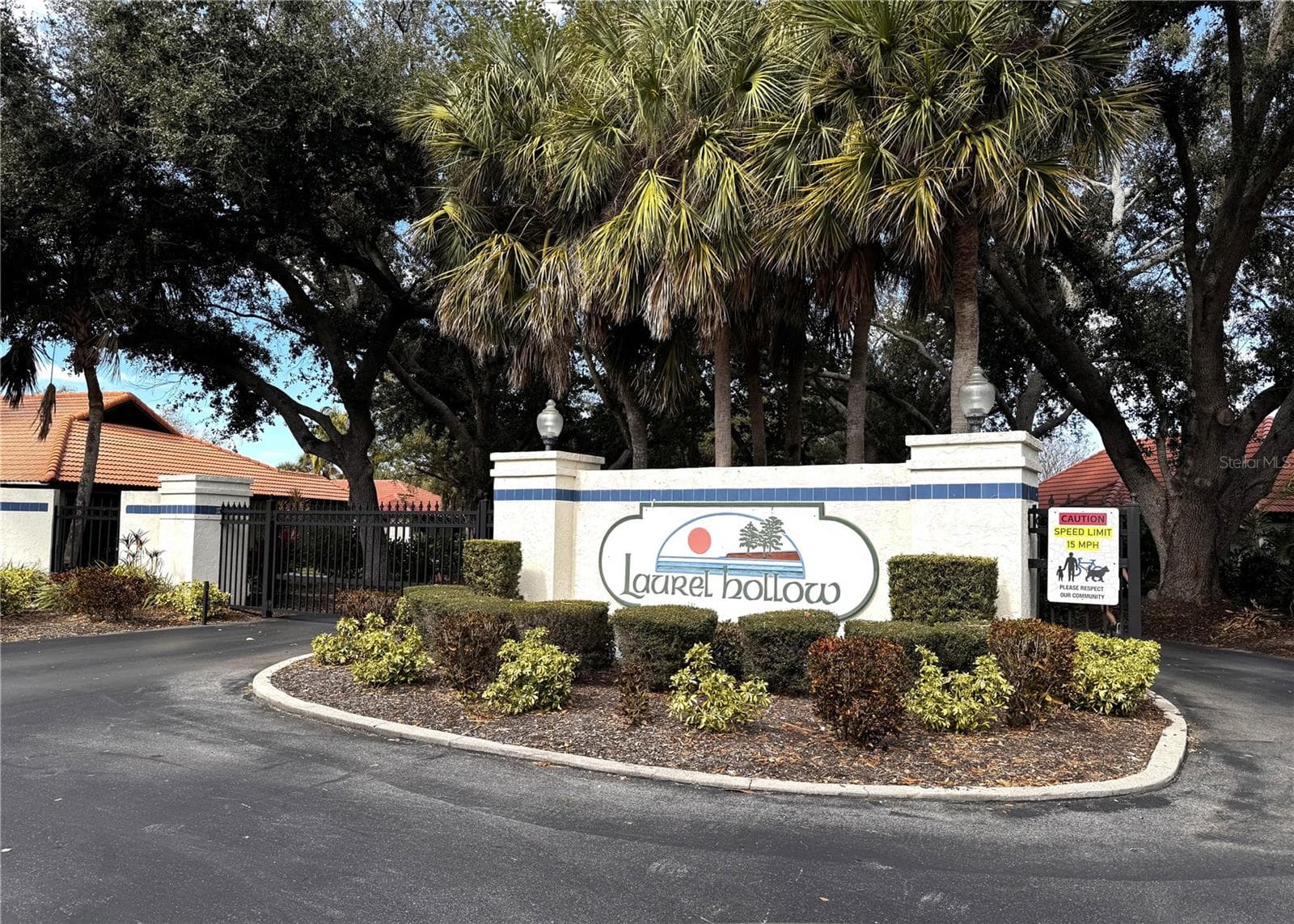Laurel Hollow Gated Entrance - 229 LAUREL HOLLOW DR #83, NOKOMIS