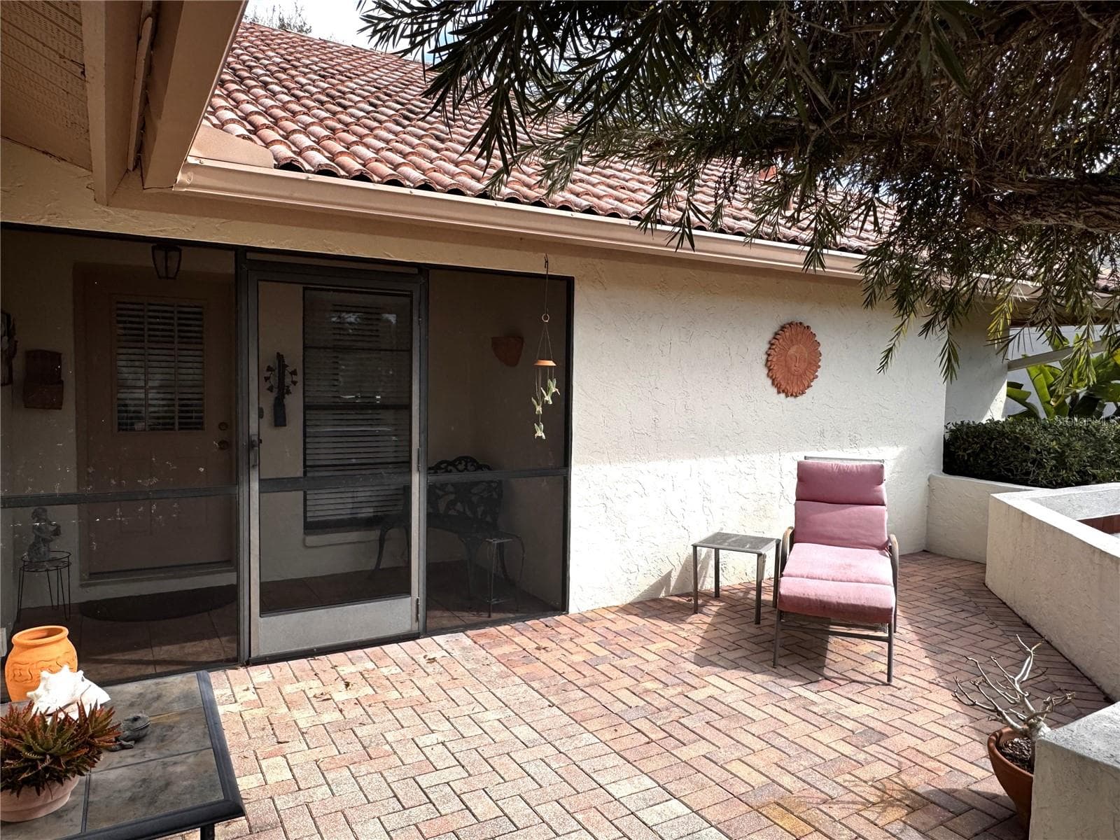 Front Patio with Screened Entry - 229 LAUREL HOLLOW DR #83, NOKOMIS