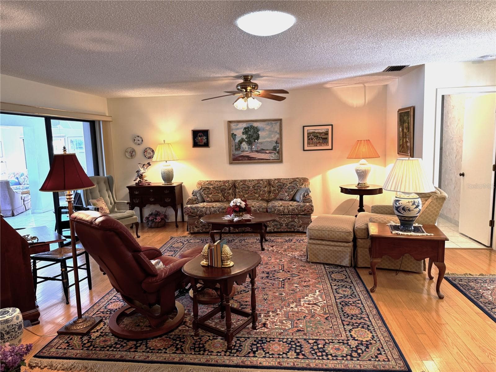 Living Room - 229 LAUREL HOLLOW DR #83, NOKOMIS