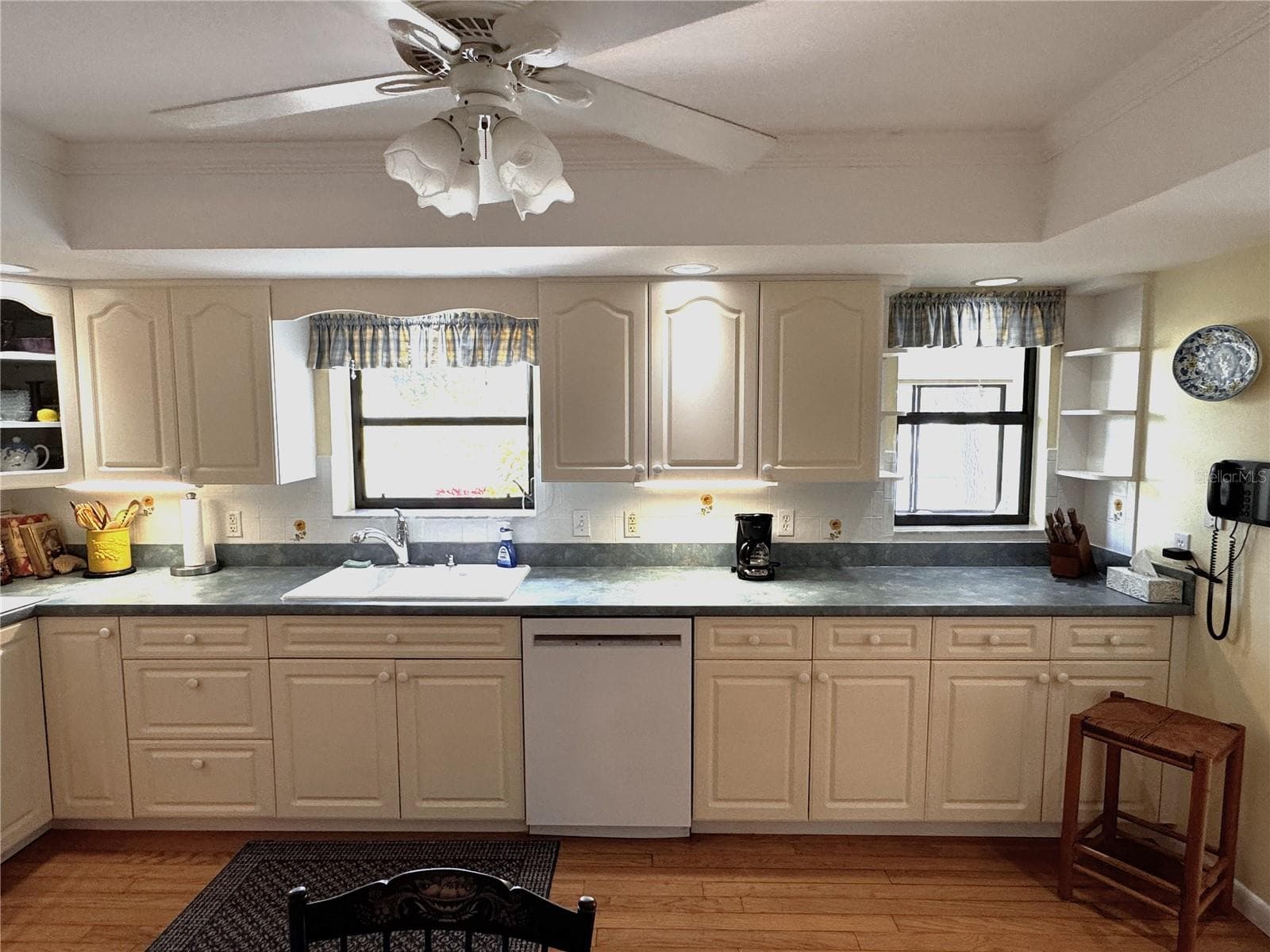 Large Kitchen - 229 LAUREL HOLLOW DR #83, NOKOMIS