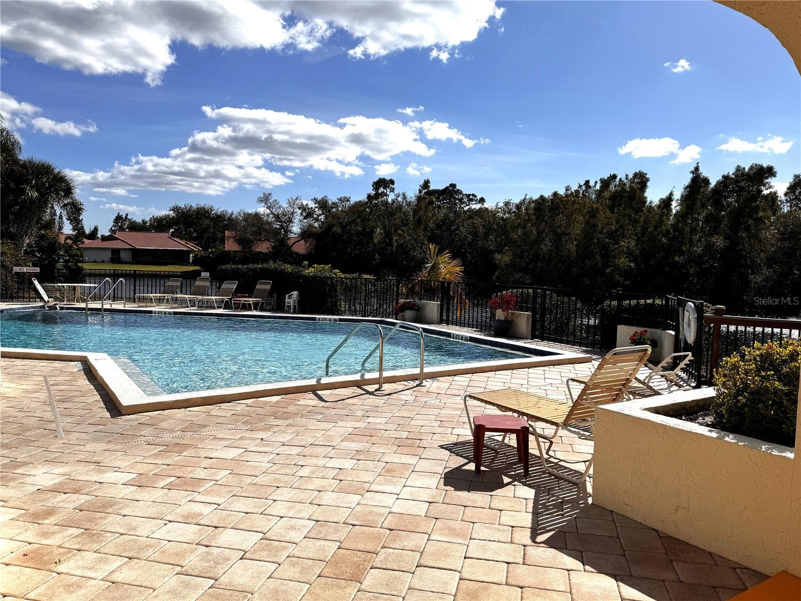 Beautiful Pool Area - 229 LAUREL HOLLOW DR #83, NOKOMIS