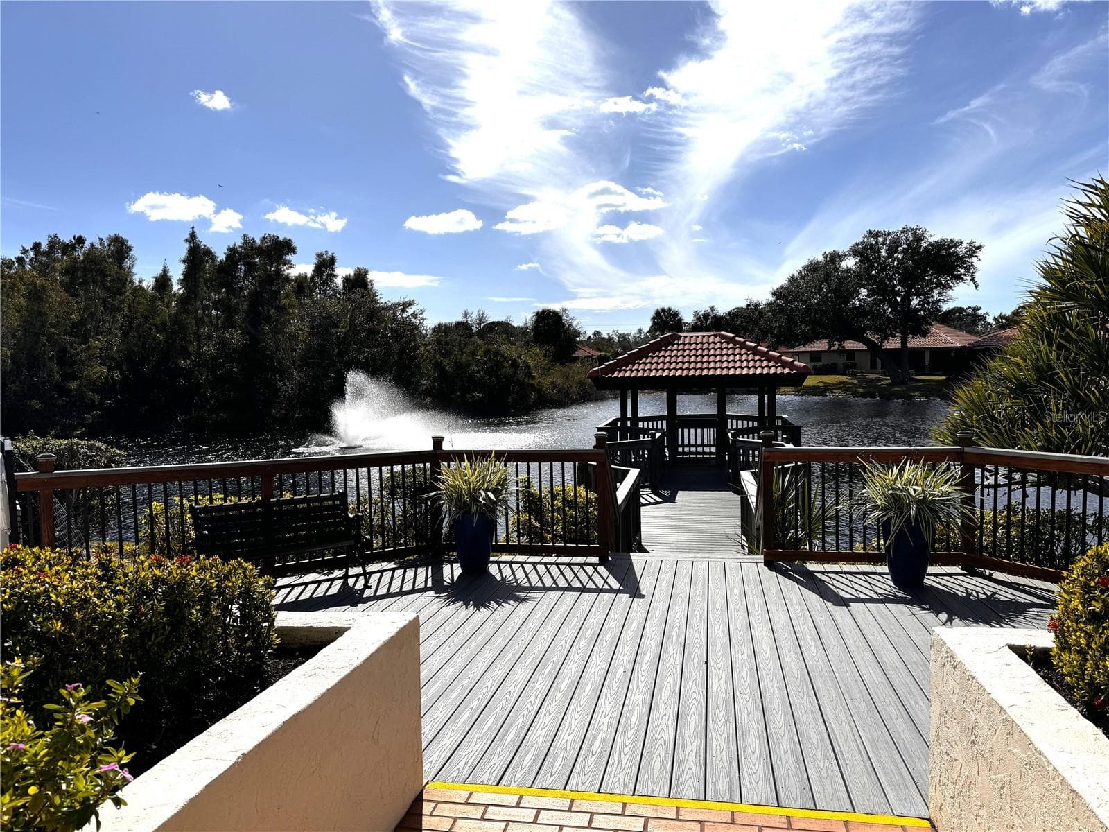 Sunset Gazebo - 229 LAUREL HOLLOW DR #83, NOKOMIS