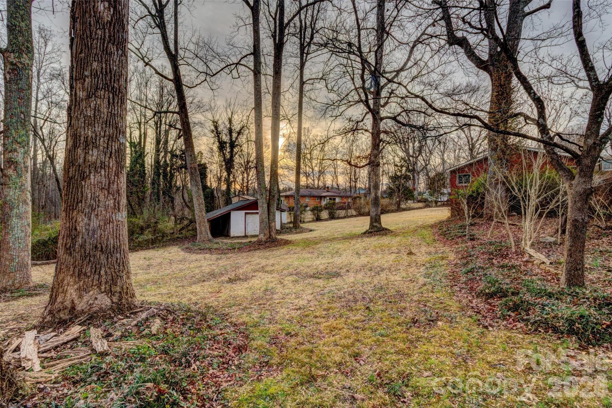 Single Family Residence at 1040 Allison Drive, Shelby, photo 4 of 19