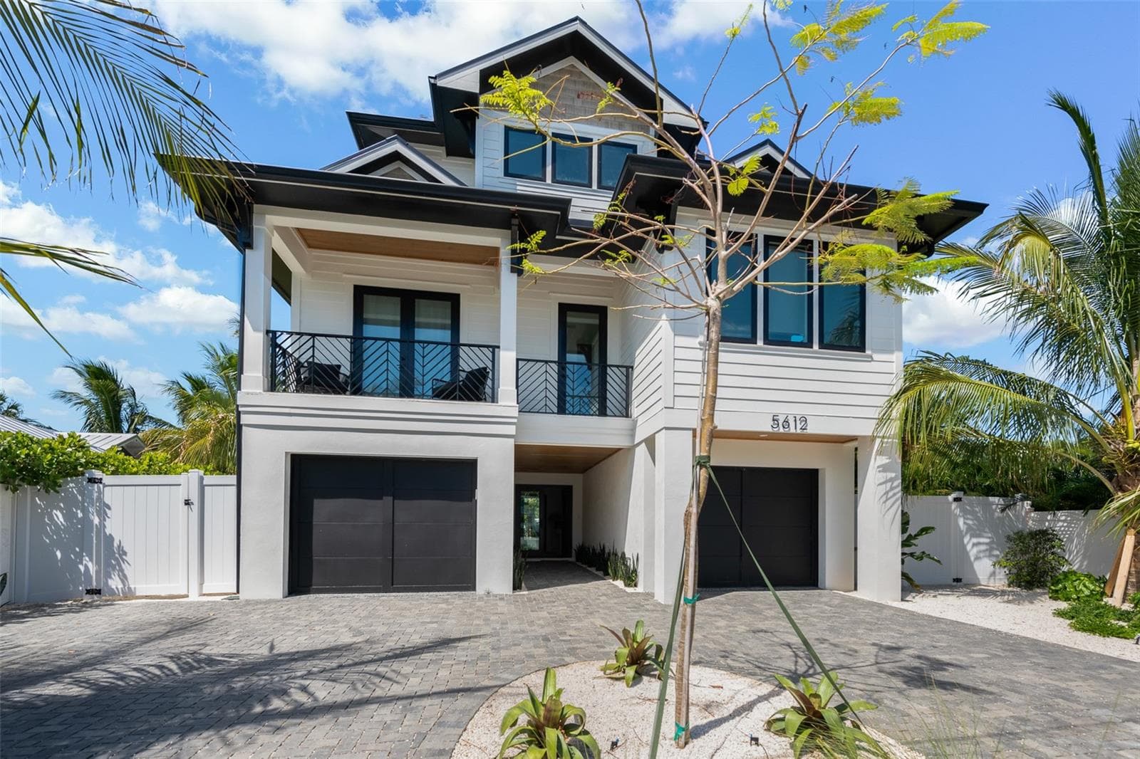 5612 GUAVA ST