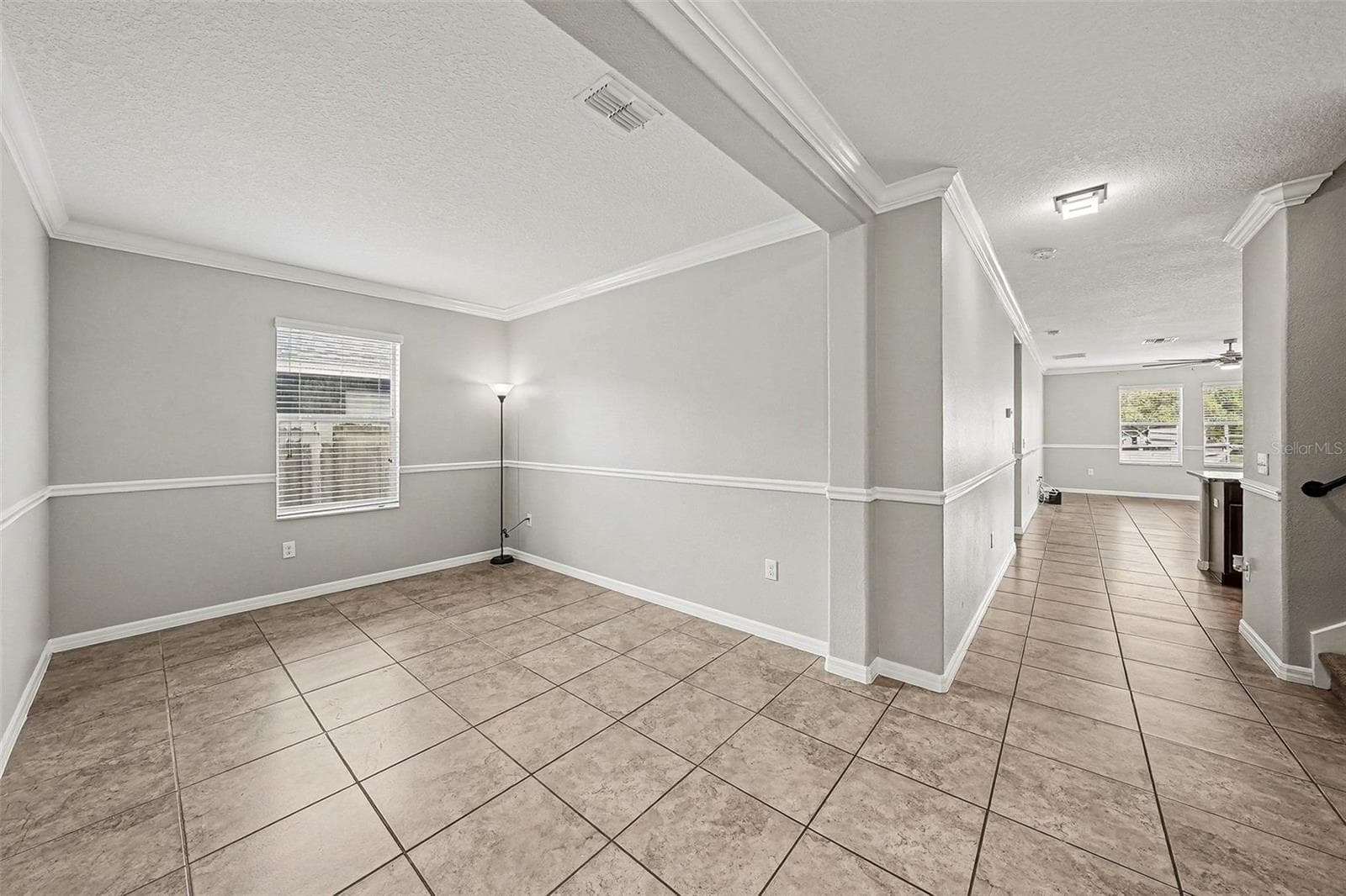Single Family Residence at 10657 STANDING STONE DR, WIMAUMA, photo 9 of 36