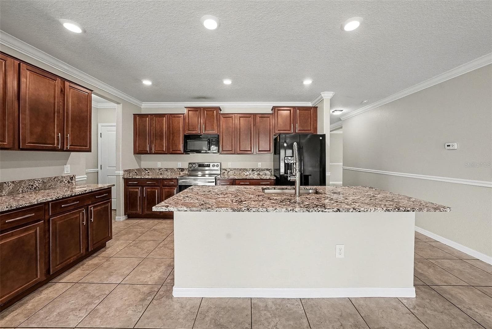 Single Family Residence at 10657 STANDING STONE DR, WIMAUMA, photo 12 of 36