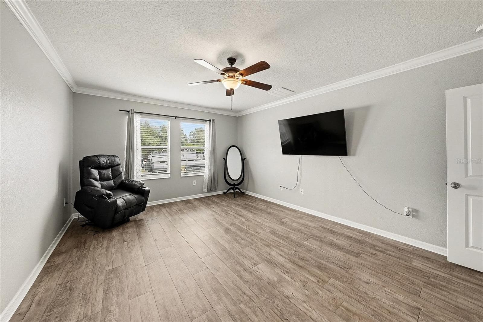 Single Family Residence at 10657 STANDING STONE DR, WIMAUMA, photo 15 of 36