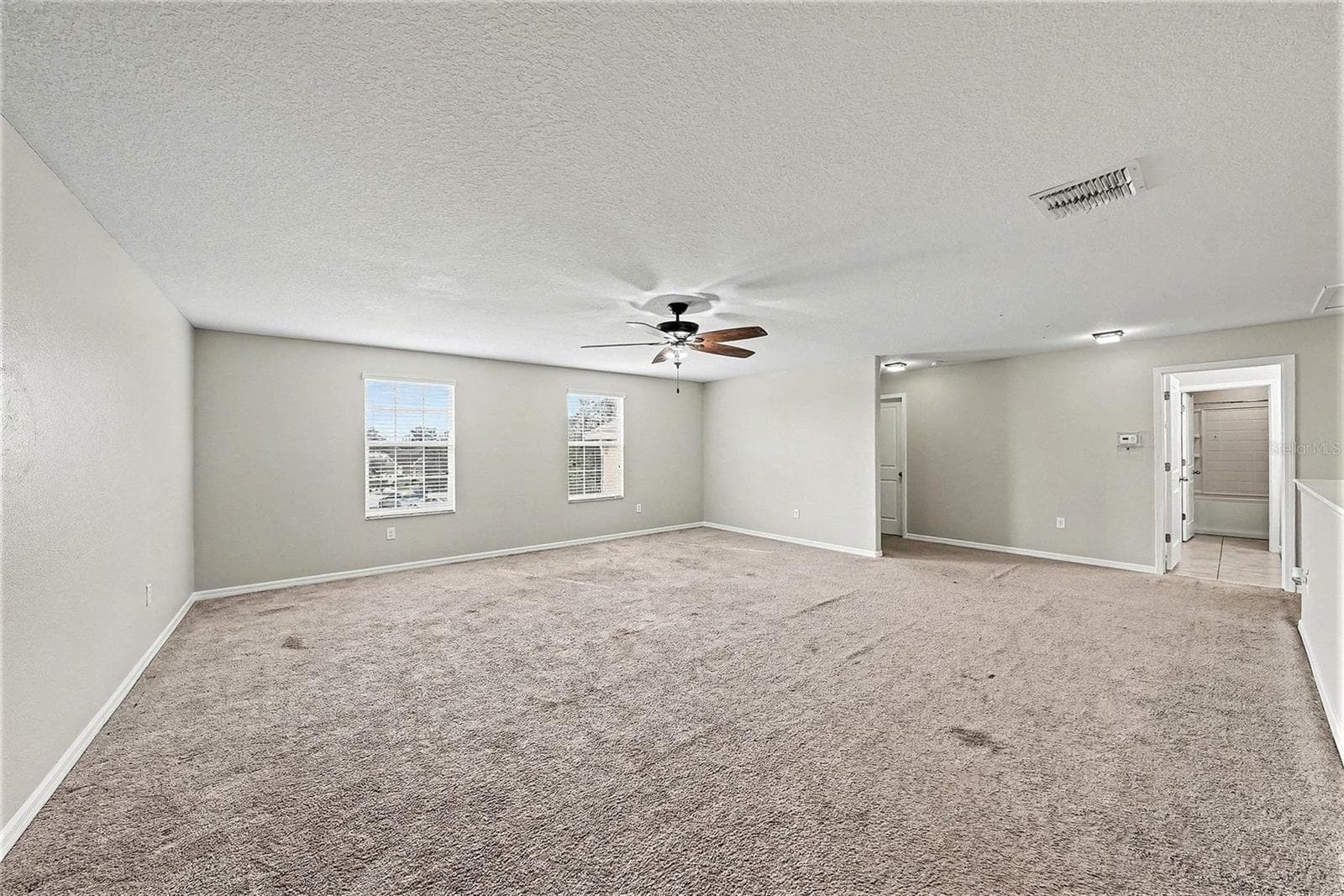 Single Family Residence at 10657 STANDING STONE DR, WIMAUMA, photo 16 of 36