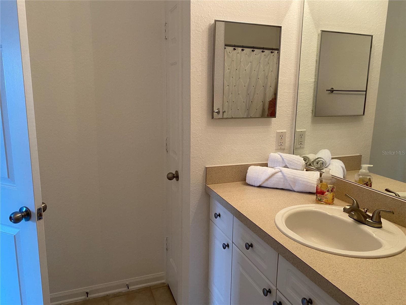 Condominium at 1216 S MISSOURI AVE #418, CLEARWATER, photo 18 of 33