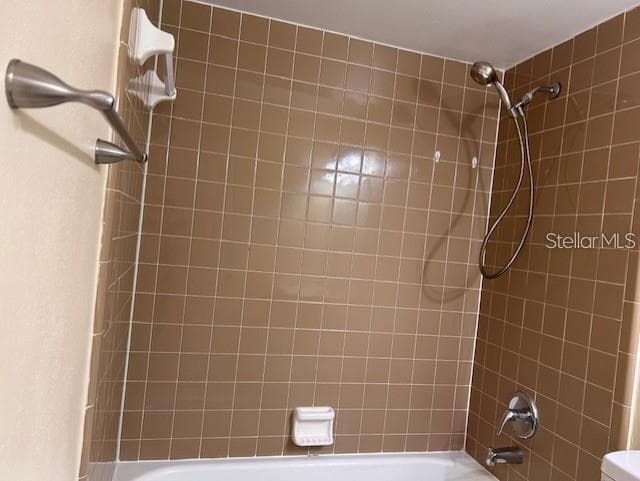 Villa at 40 E COUNTRY COVE WAY, KISSIMMEE, photo 26 of 39
