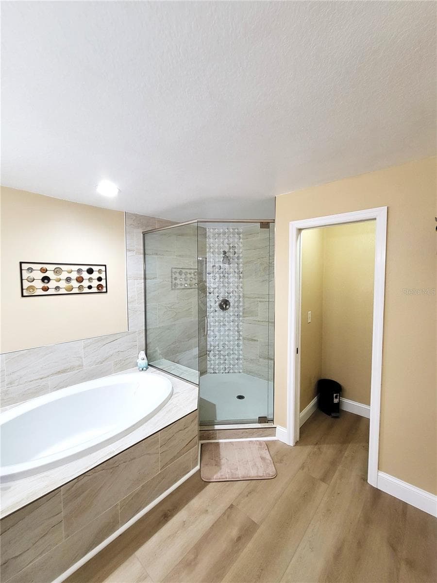 Townhouse at 9215 CAPTIVA CIR, ST PETE BEACH, photo 6 of 15