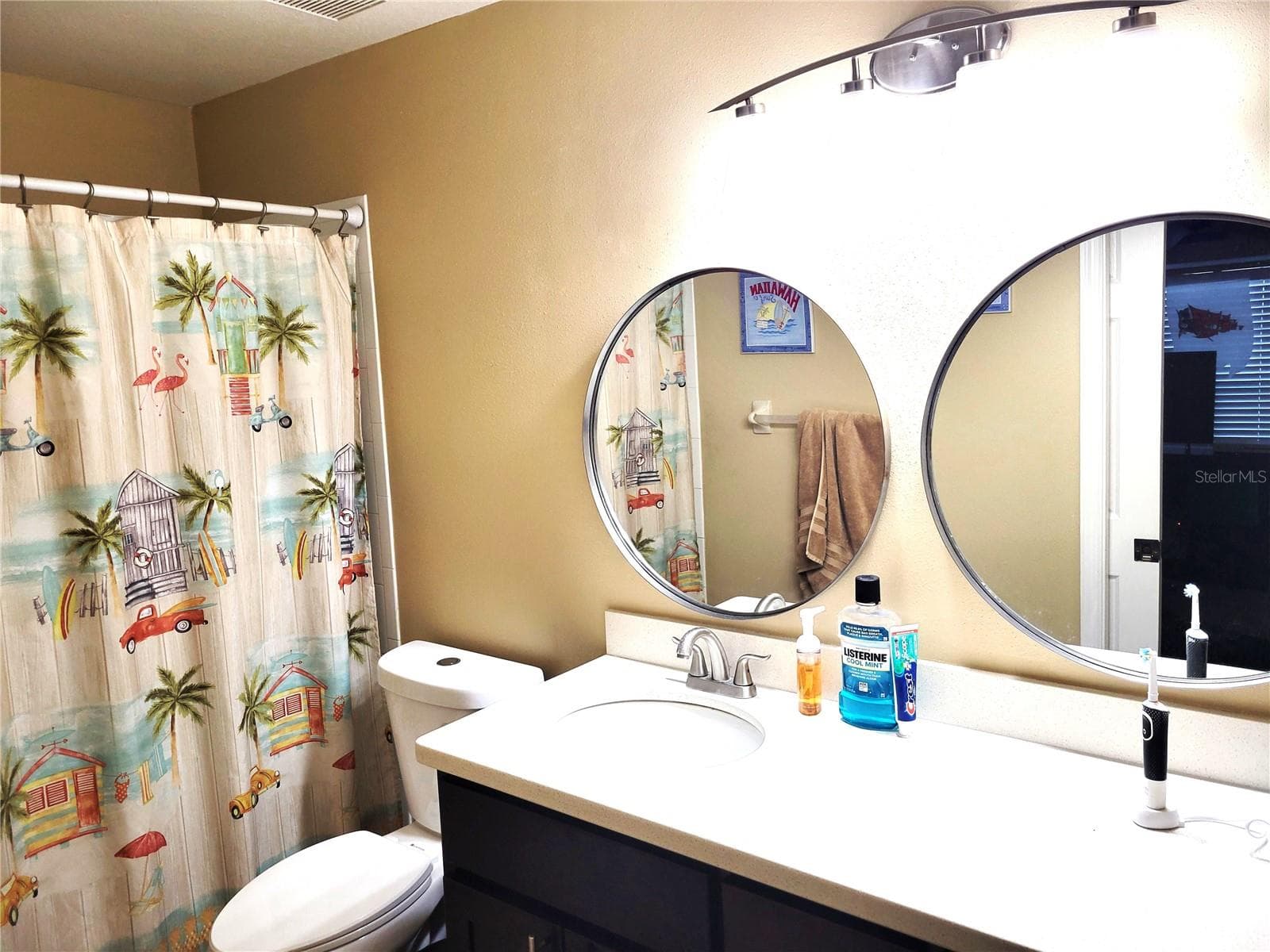 Townhouse at 9215 CAPTIVA CIR, ST PETE BEACH, photo 8 of 15