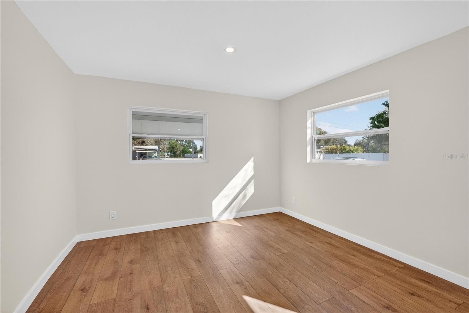 Single Family Residence at 5701 14TH AVE N, ST PETERSBURG, photo 17 of 54