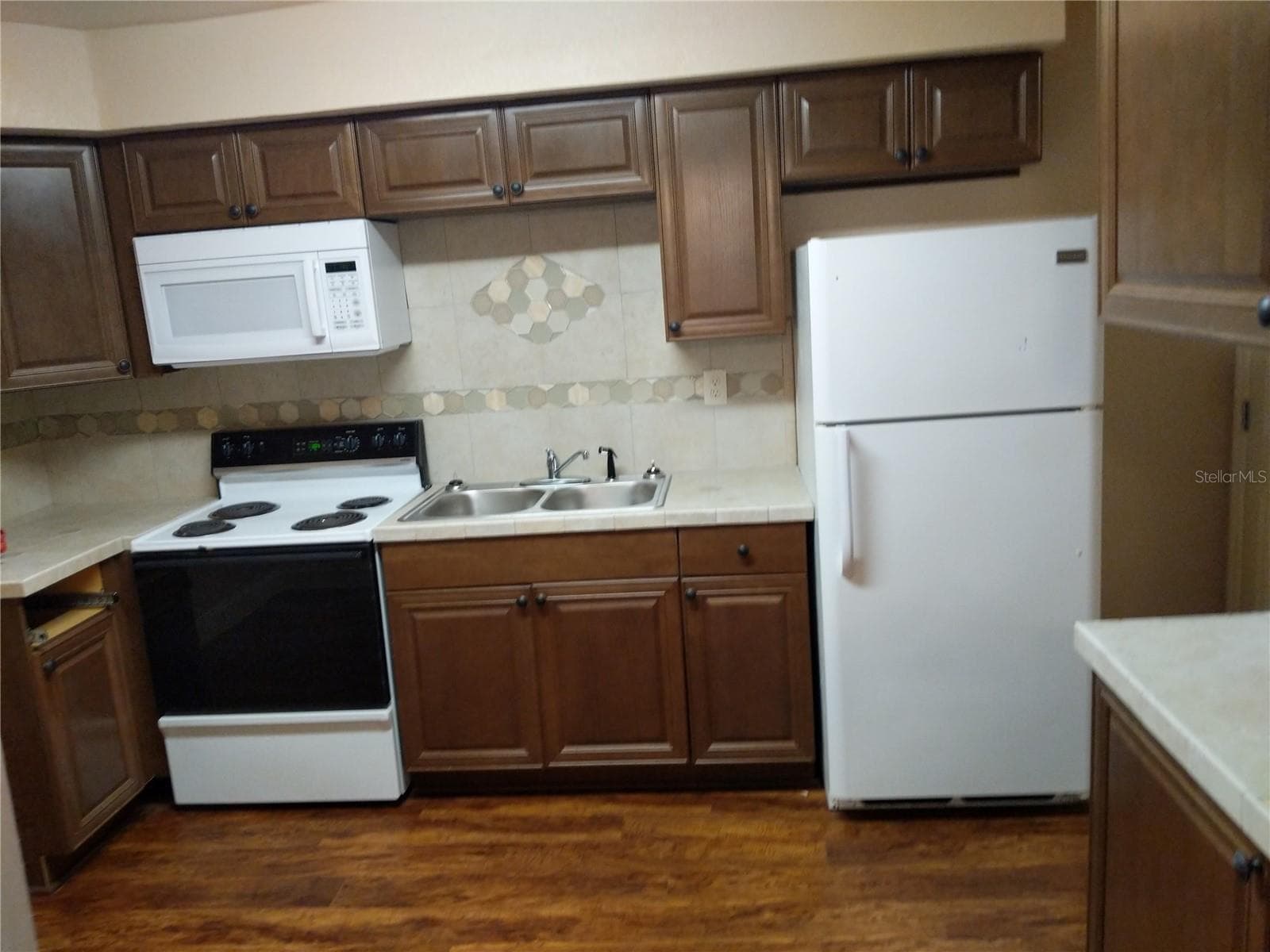 left apartment #3 - 2306 N MORGAN ST, TAMPA