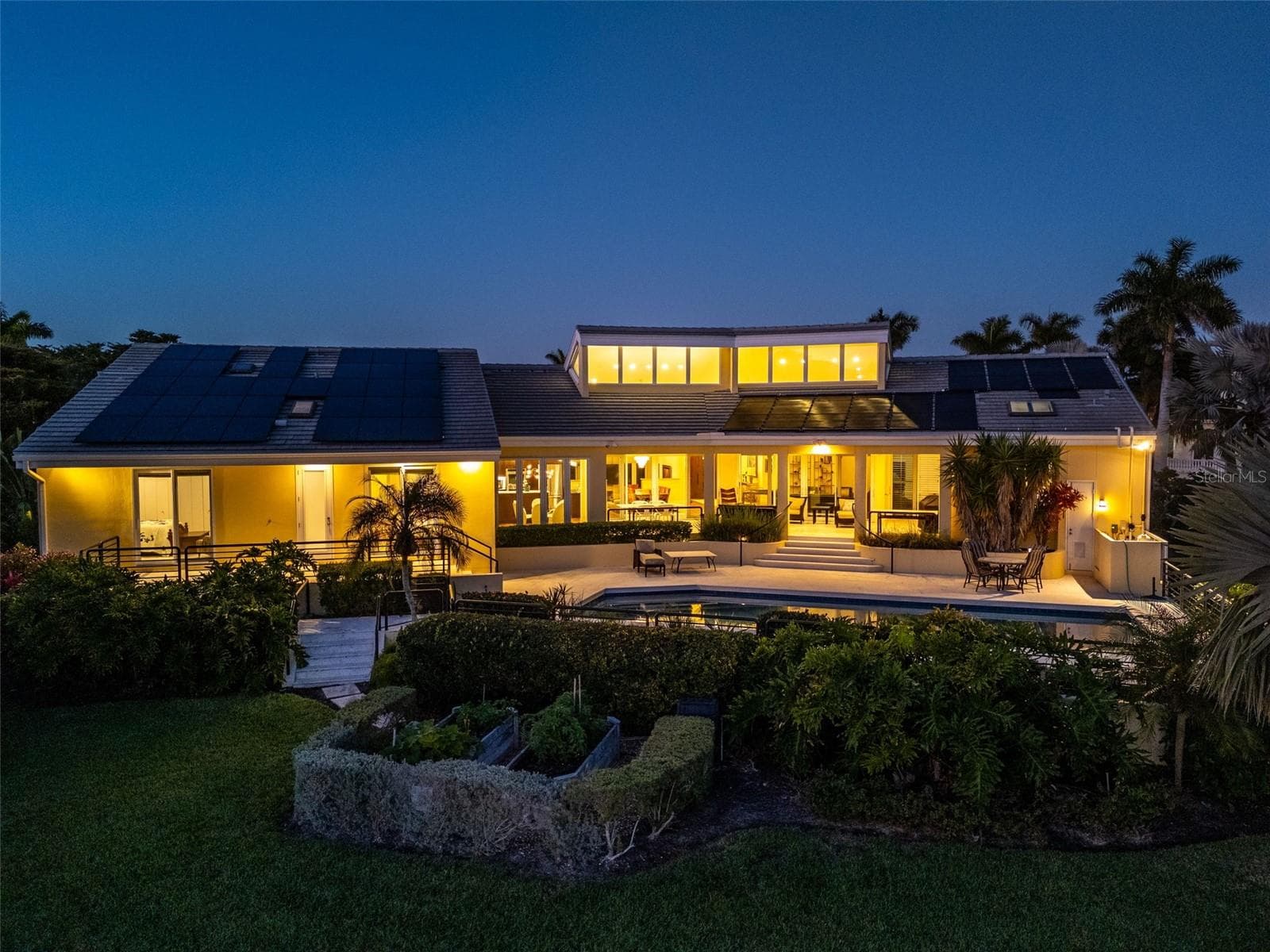 Single Family Residence at 1571 HARBOR CAY LN, LONGBOAT KEY, photo 69 of 93