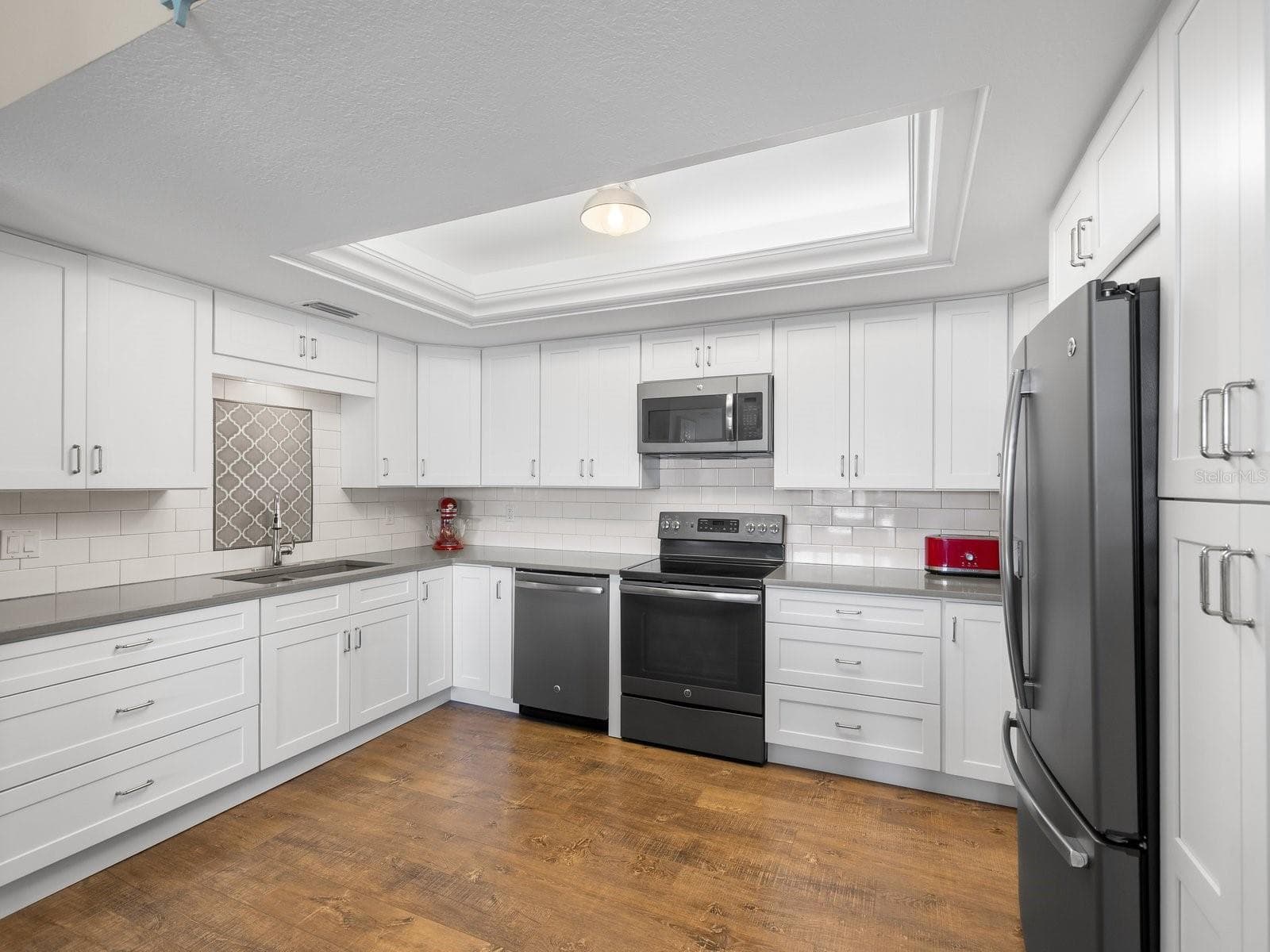 Condominium at 4 BELLEVIEW BLVD #804, BELLEAIR, photo 7 of 52