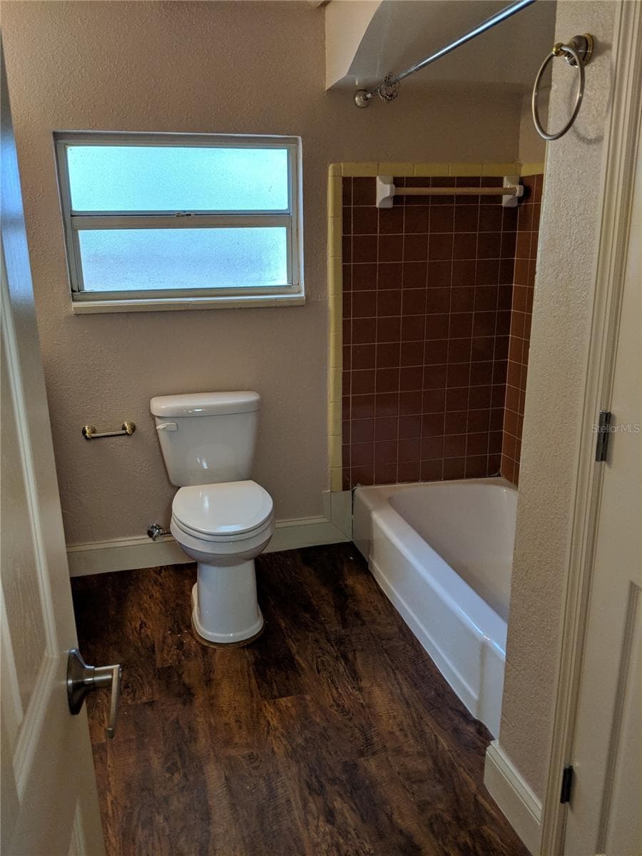 left apartment #3 - 2306 N MORGAN ST, TAMPA