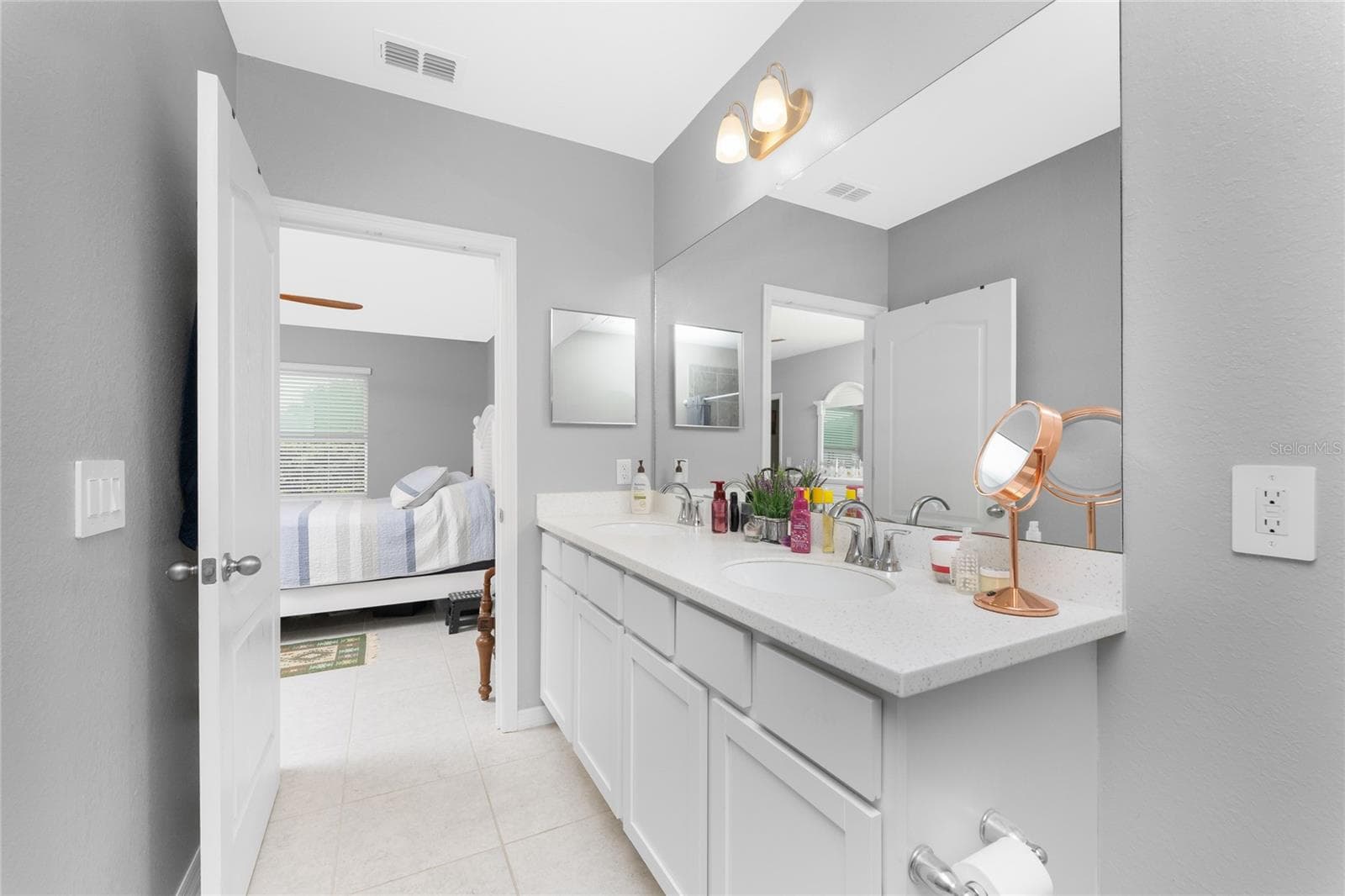Single Family Residence at 475 POSADAS CIR, PUNTA GORDA, photo 23 of 54
