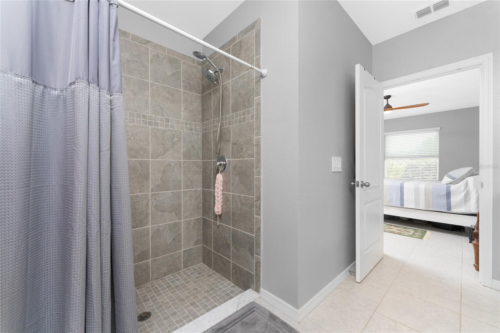 Single Family Residence at 475 POSADAS CIR, PUNTA GORDA, photo 24 of 54