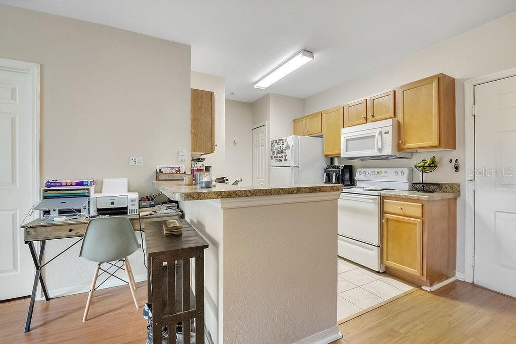 Condominium at 5550 E MICHIGAN ST #2114, ORLANDO, photo 5 of 30