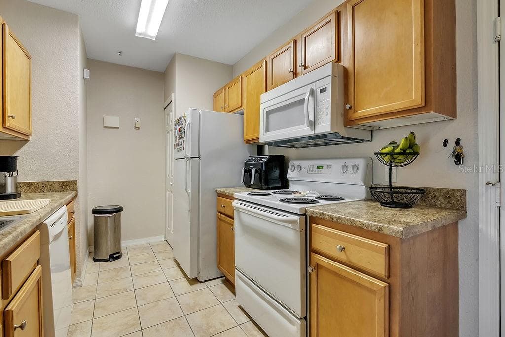 Condominium at 5550 E MICHIGAN ST #2114, ORLANDO, photo 6 of 30