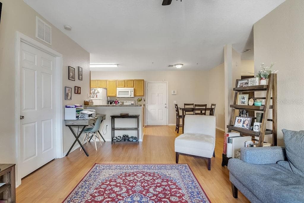 Condominium at 5550 E MICHIGAN ST #2114, ORLANDO, photo 9 of 30