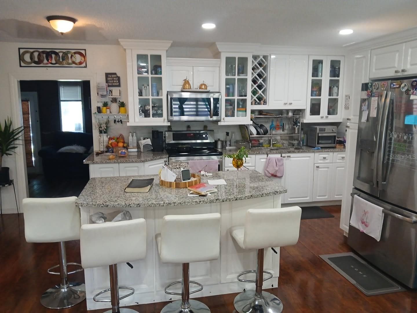 Single Family Residence at 14342 SE 45TH CT, SUMMERFIELD, photo 2 of 29